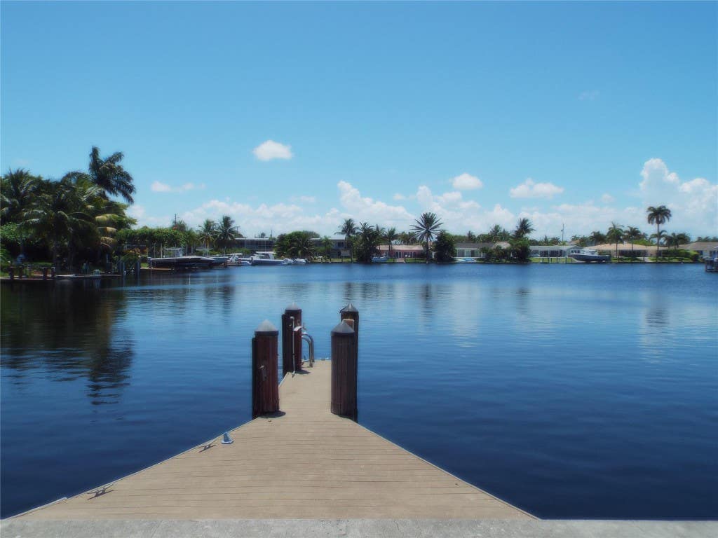 Photo of 1371 SE 9th Avenue #4, Pompano Beach, FL 33060 (MLS # F10445313)