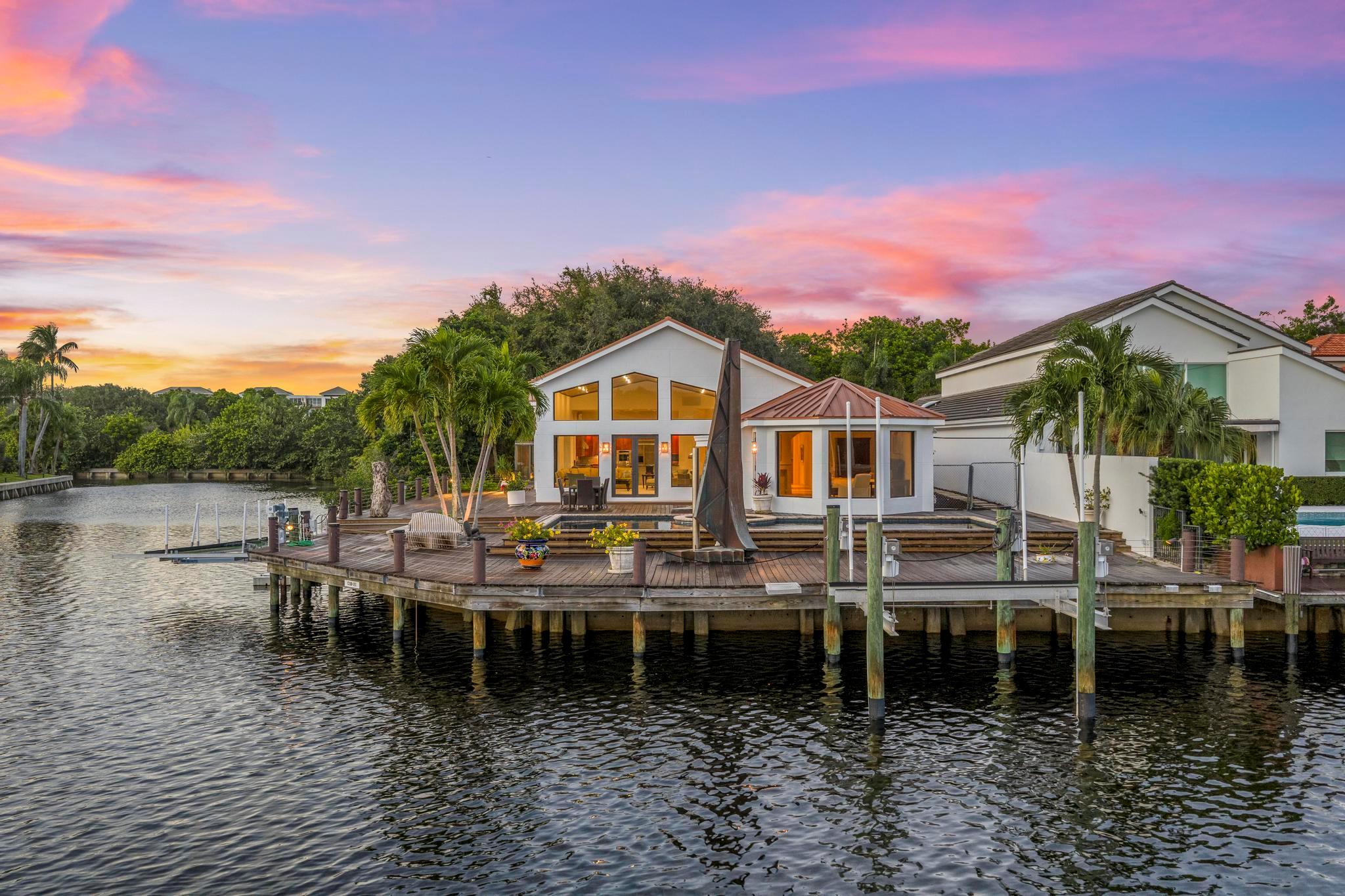 2667 Marseilles Drive