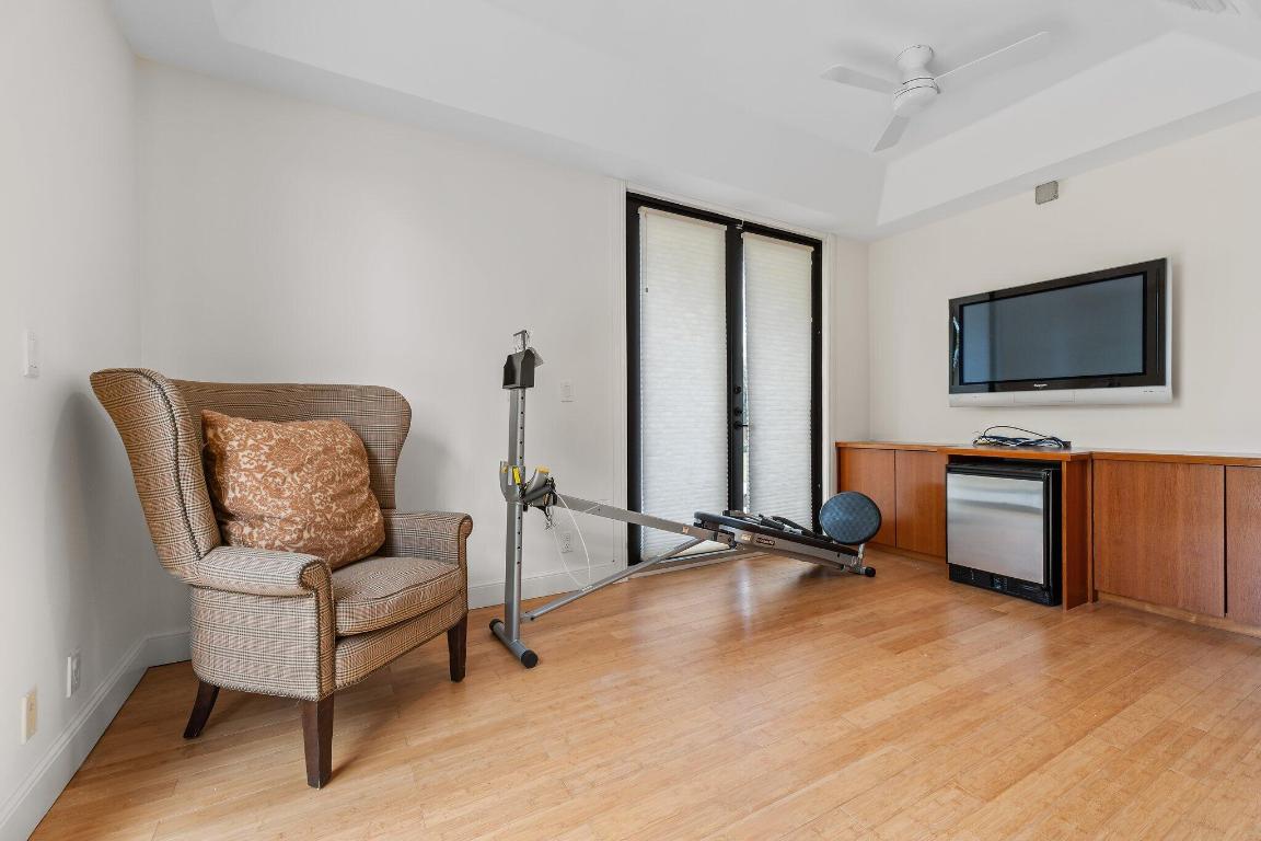 FRENCHMANS CREEK PAR C-1-B - Residential