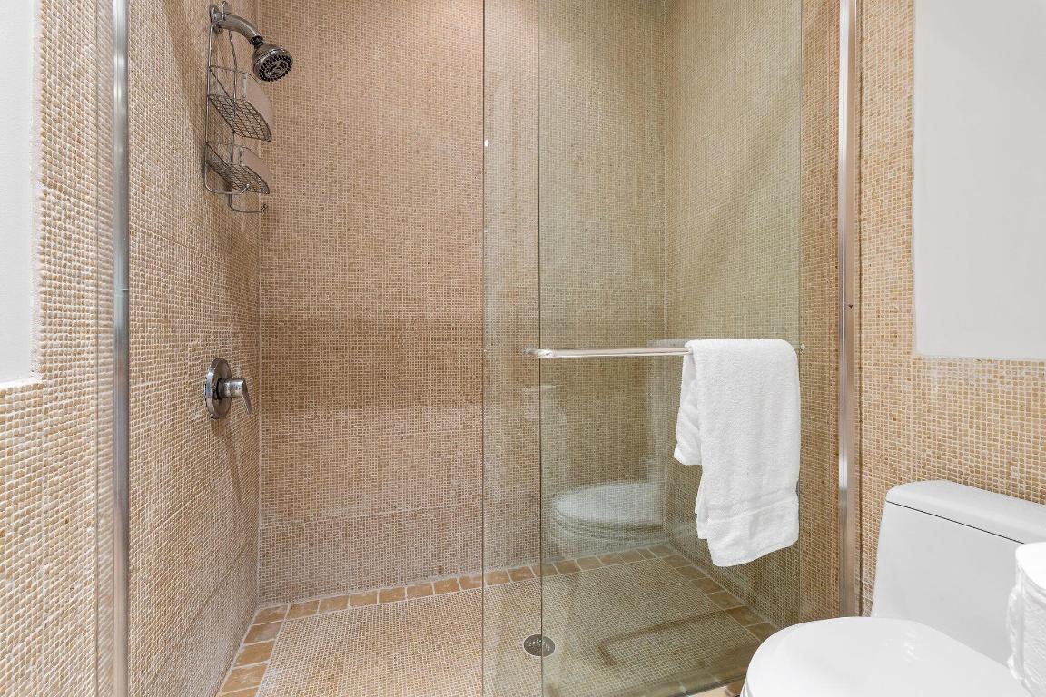 FRENCHMANS CREEK PAR C-1-B - Residential