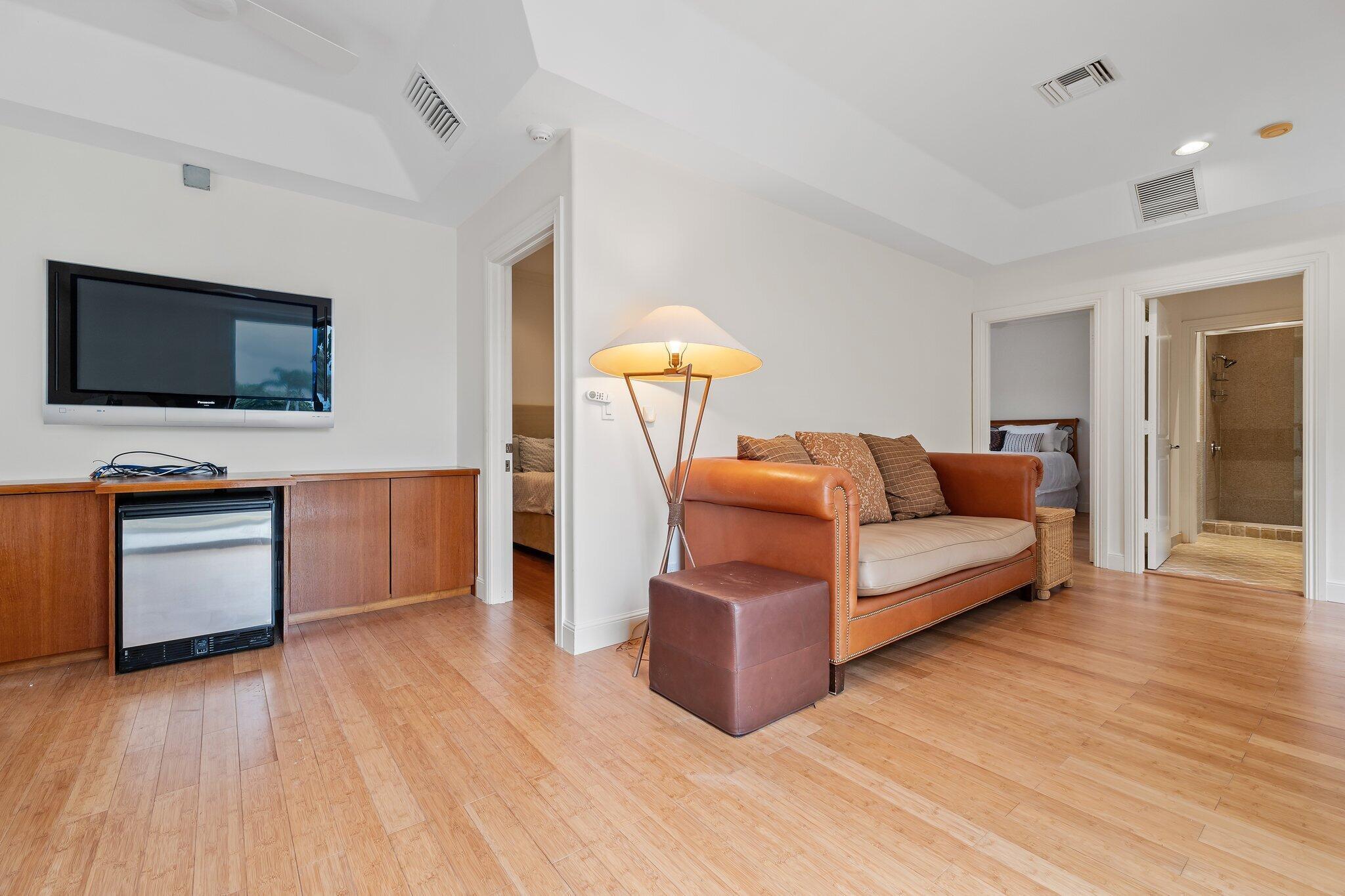 FRENCHMANS CREEK PAR C-1- - Residential