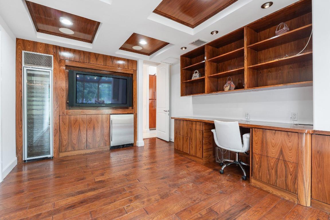 FRENCHMANS CREEK PAR C-1-B - Residential