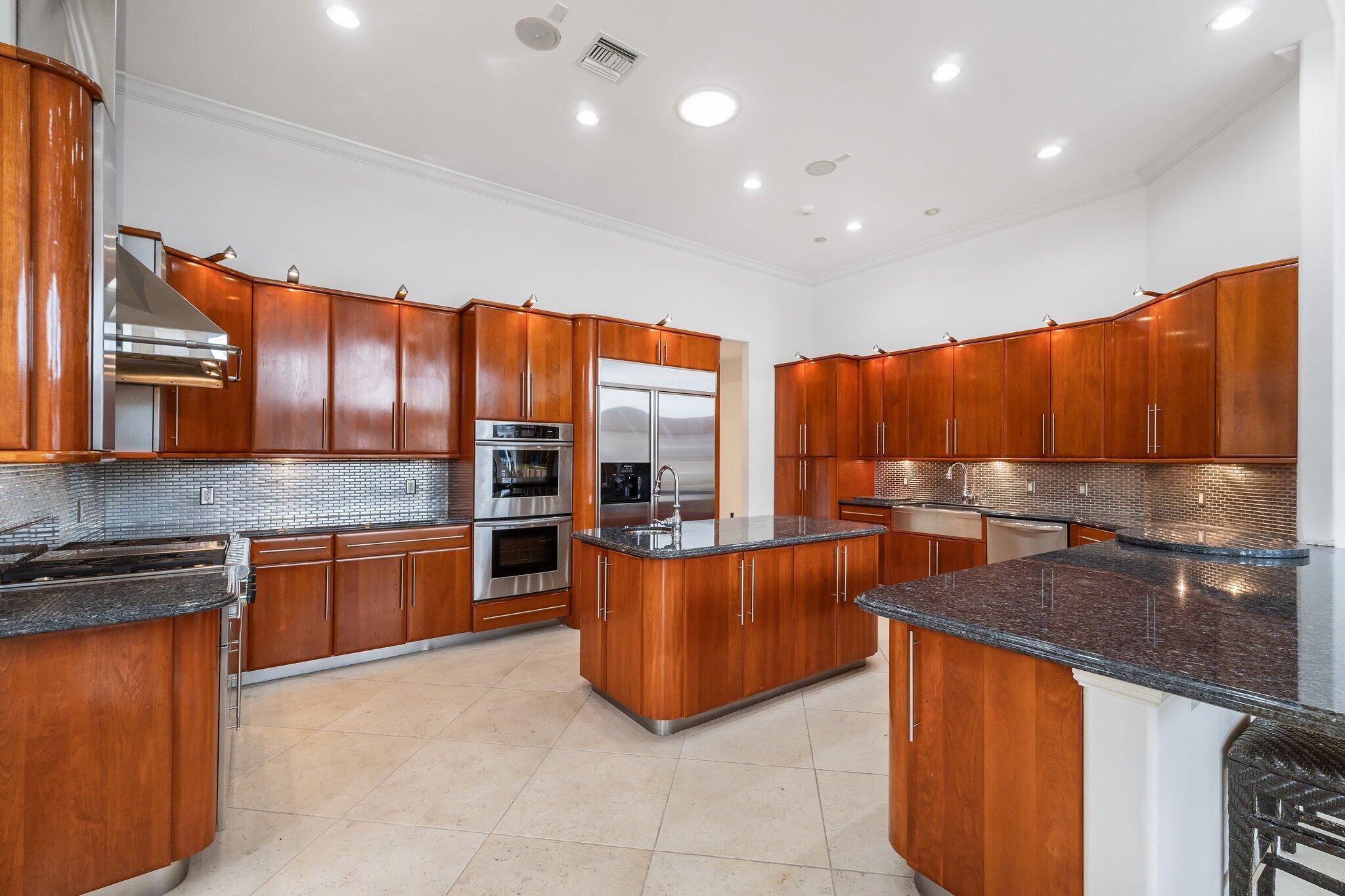 FRENCHMANS CREEK PAR C-1- - Residential