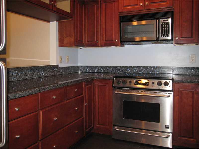 RIO VISTA TOWNHOMES CONDO - Residential Lease
