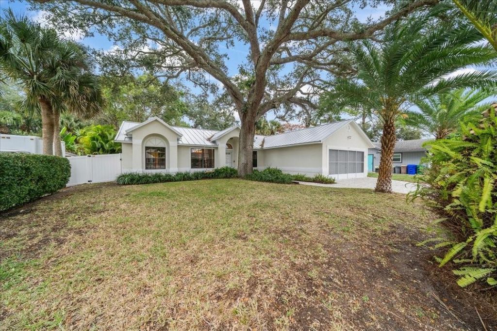 Photo of 189 Abeto Terrace, Sebastian, FL 32958 (MLS # F10545163)