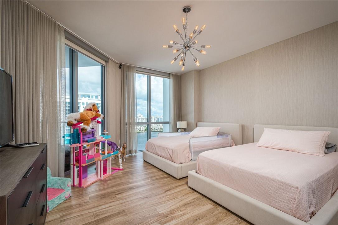 Marina Palms Residences S - Residential