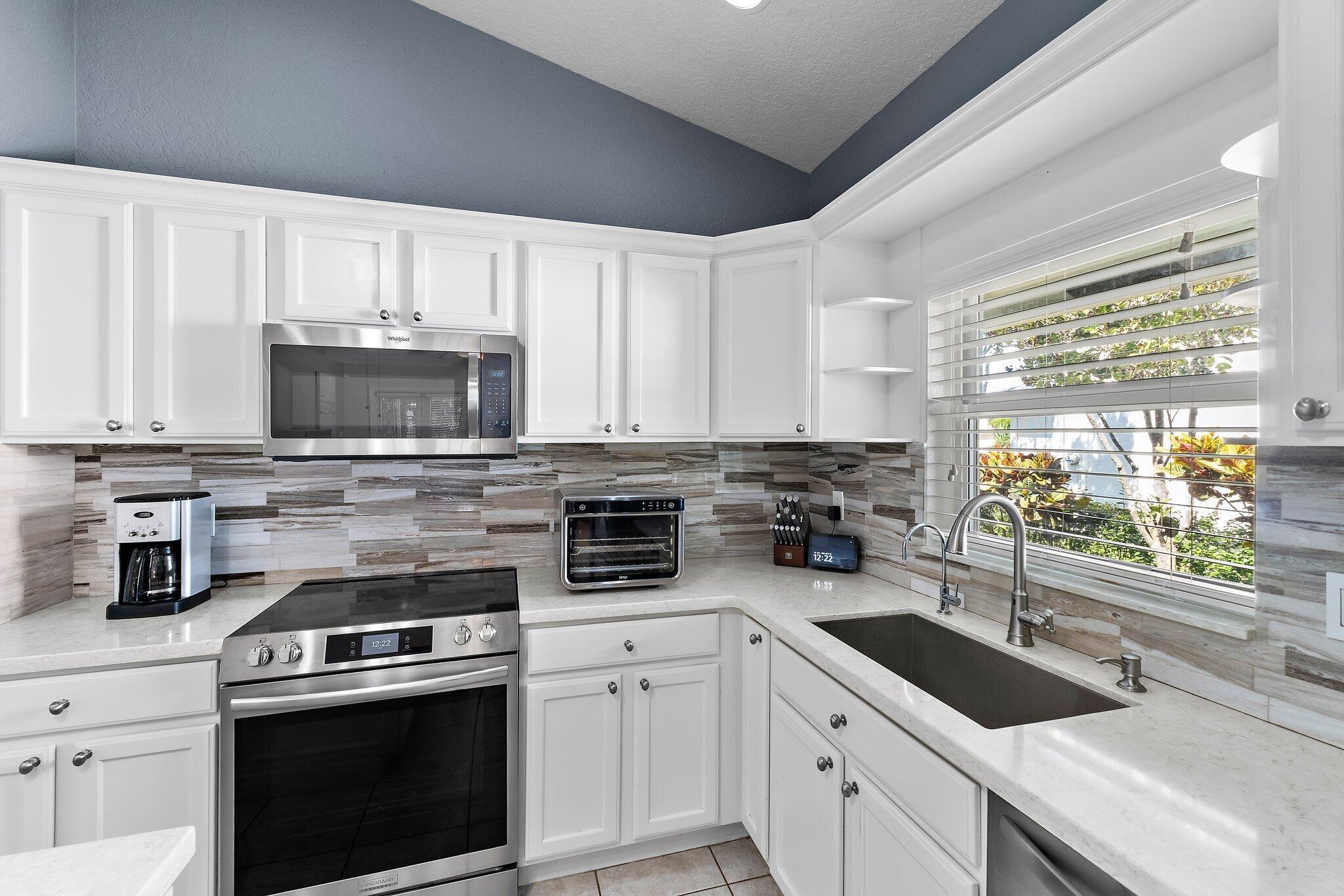 PENNOCK LANDING - Residential