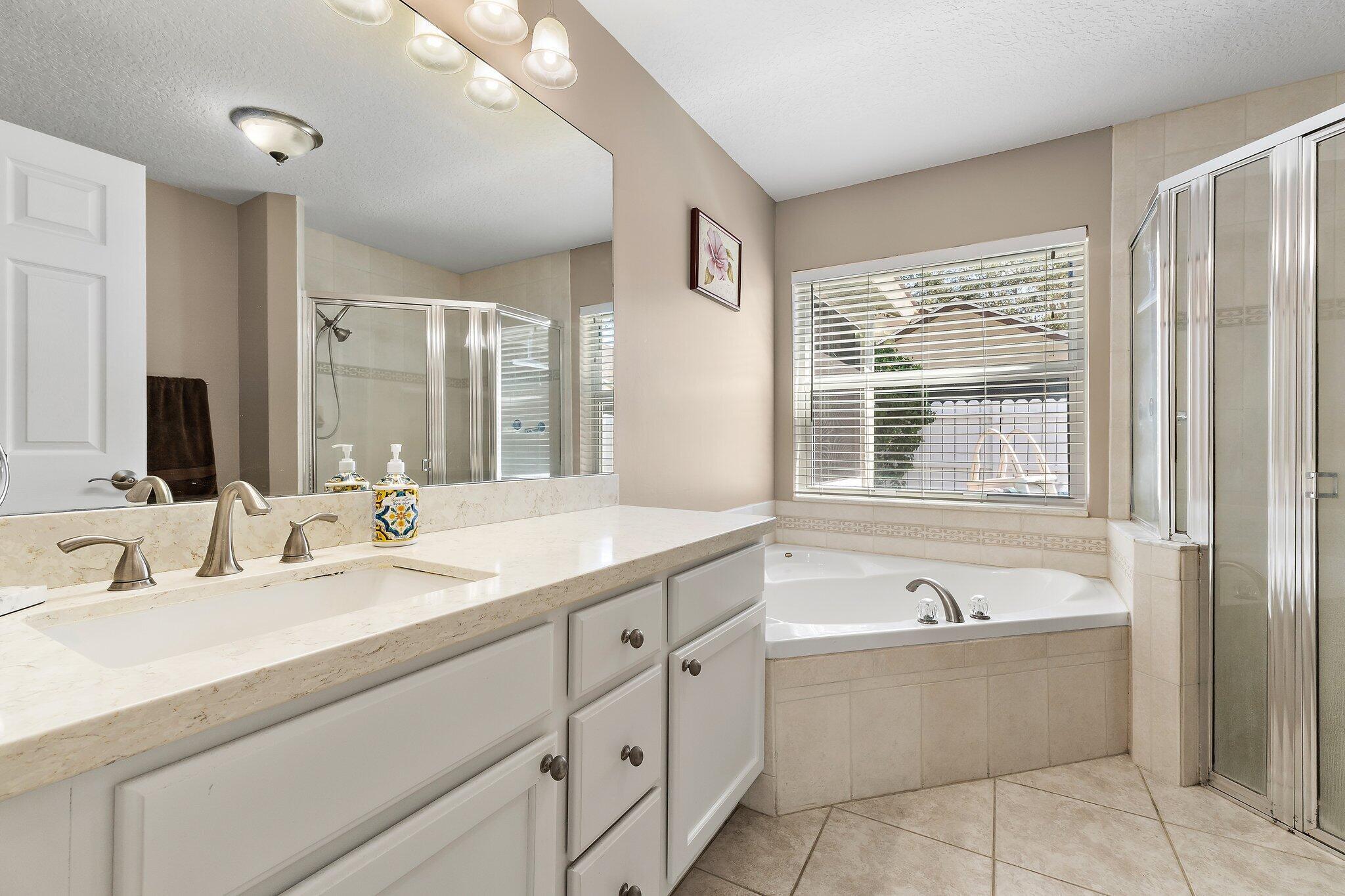 PENNOCK LANDING - Residential