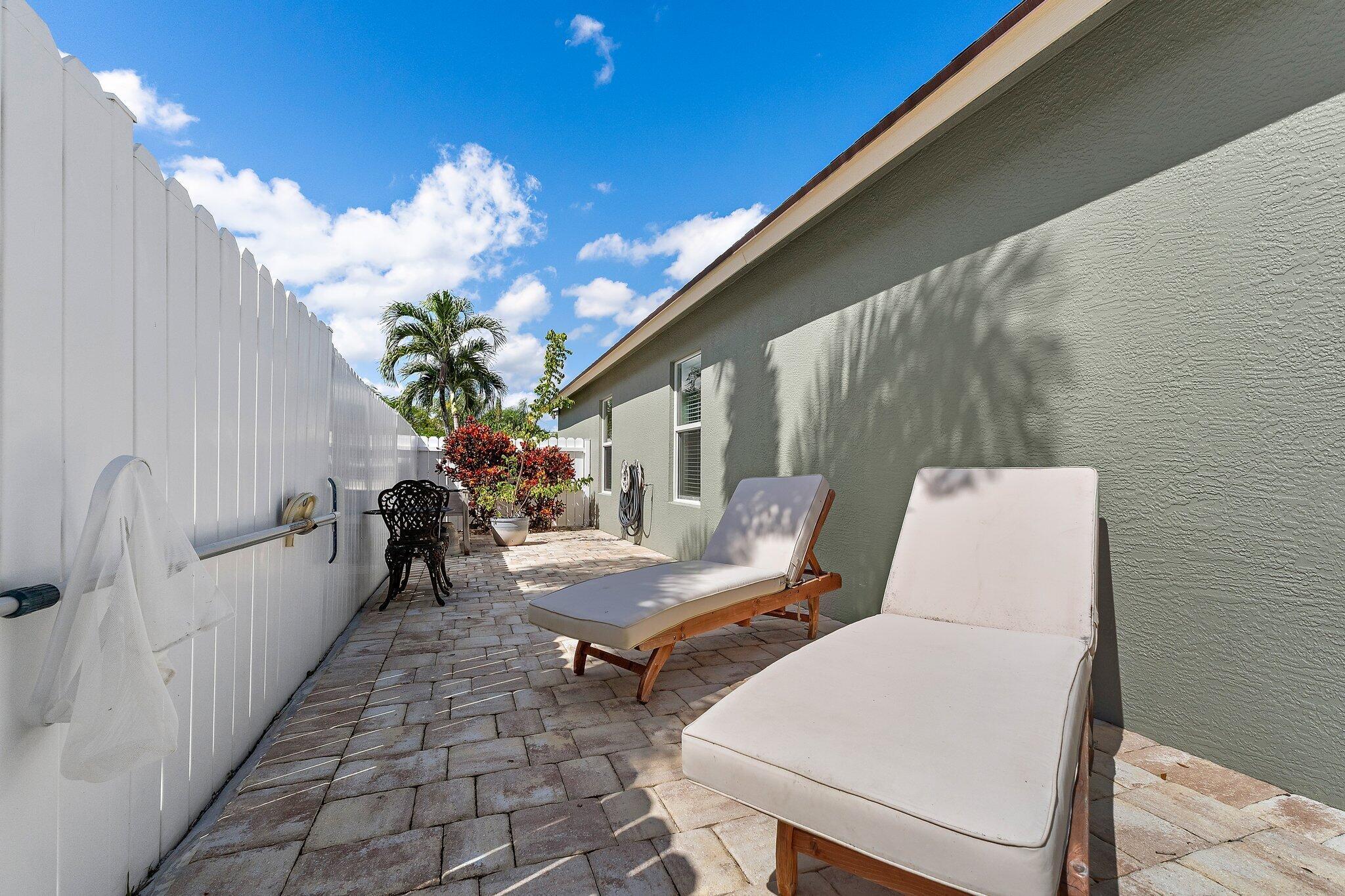 PENNOCK LANDING - Residential