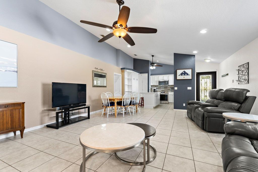 Photo of 146 Pennock Landing Circle, Jupiter, FL 33458 (MLS # R11136181)