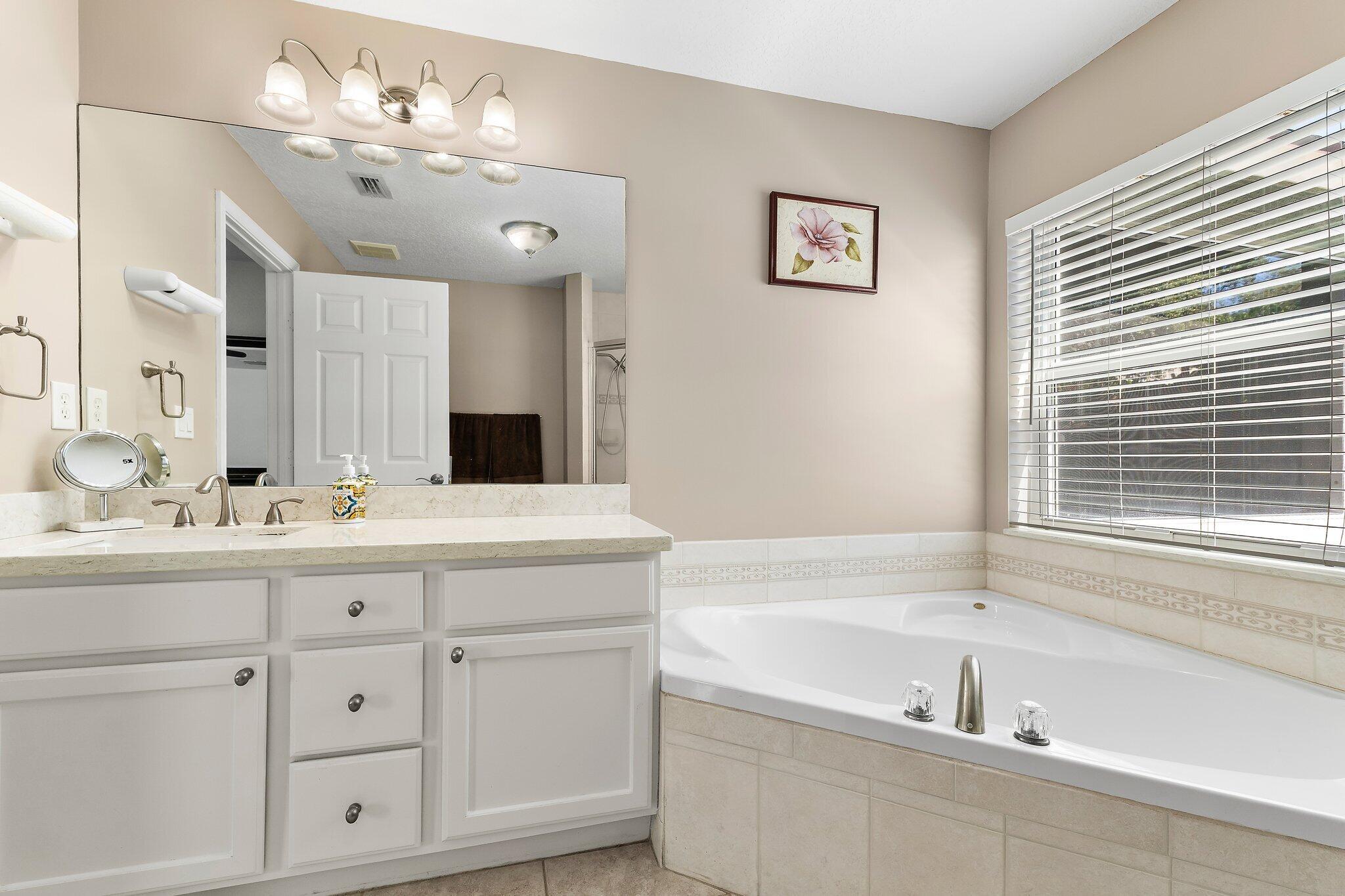 PENNOCK LANDING - Residential