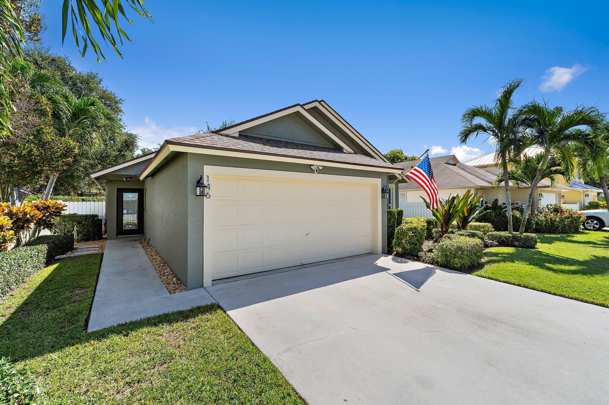 PENNOCK LANDING - Residential