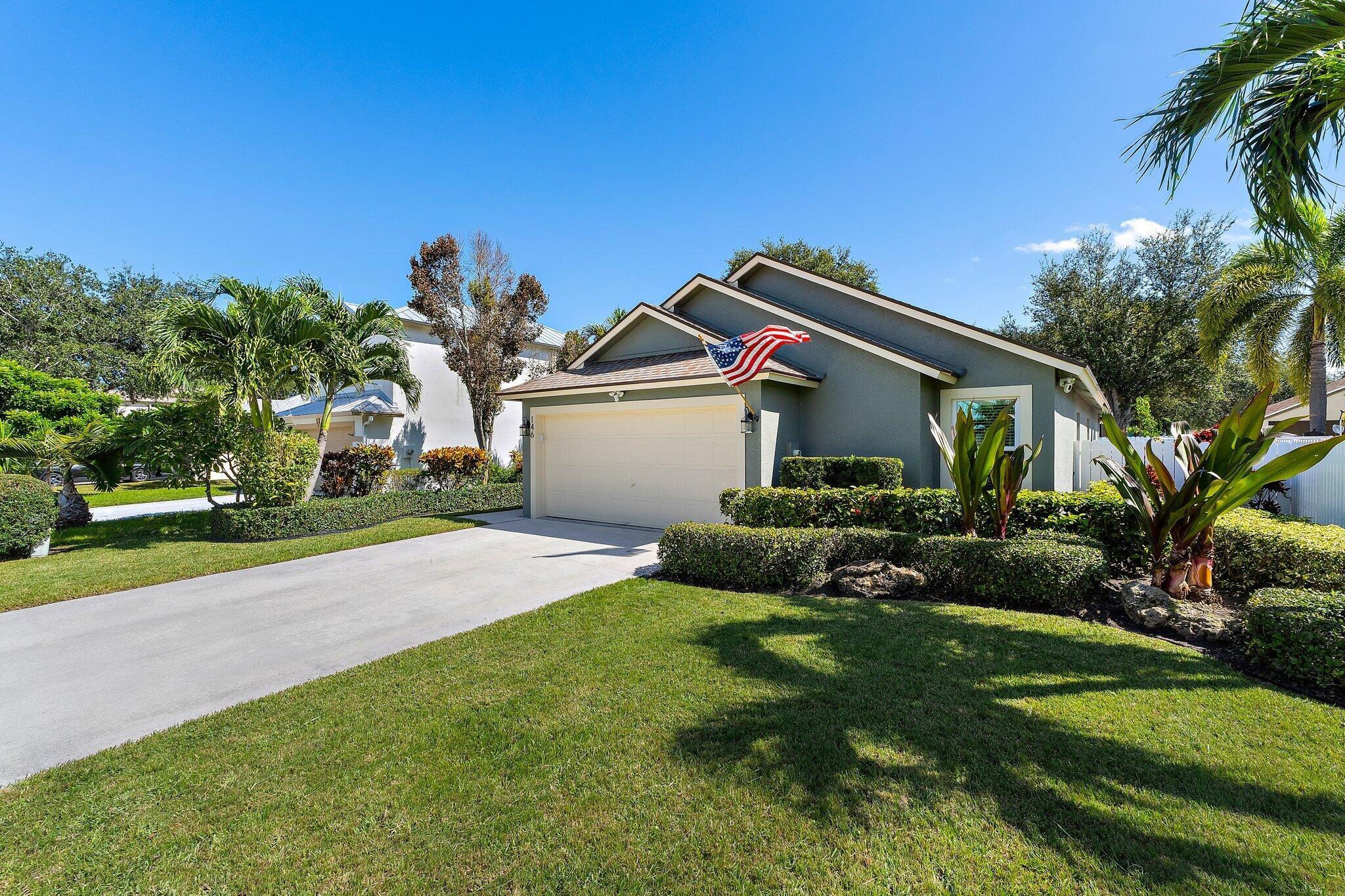 PENNOCK LANDING - Residential