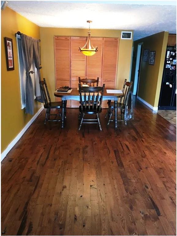 Ravenswood Estates & Mari - Residential