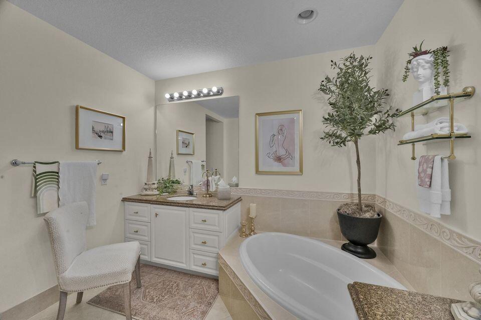 Harbour Isle West - Residential Lease