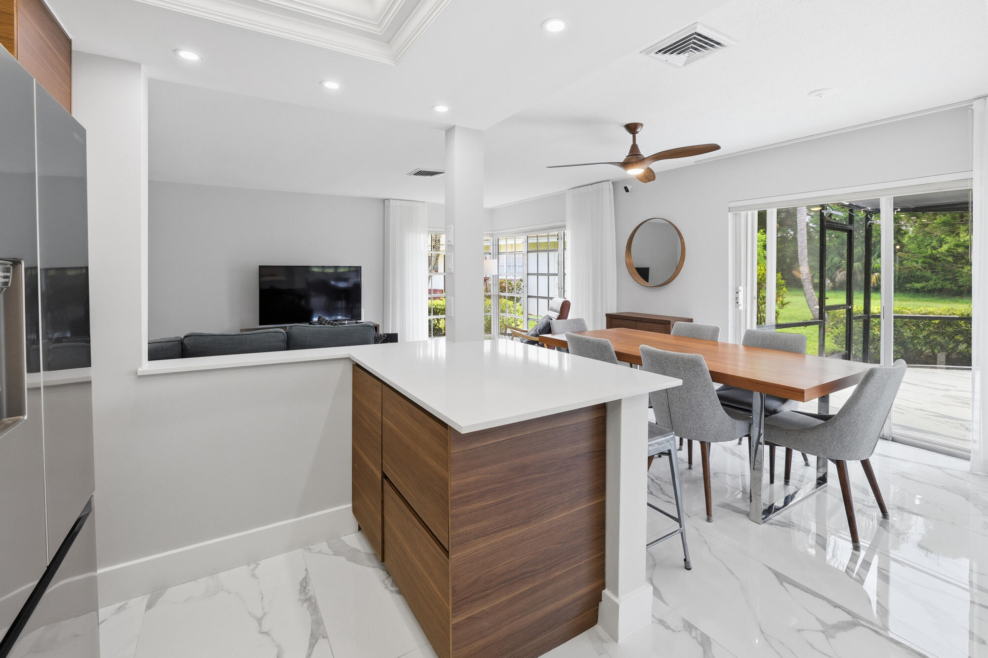 ATLANTIS VILLAS - Residential