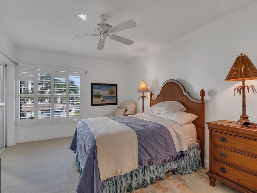 CATAMARAN L CONDOMINIUM - Residential