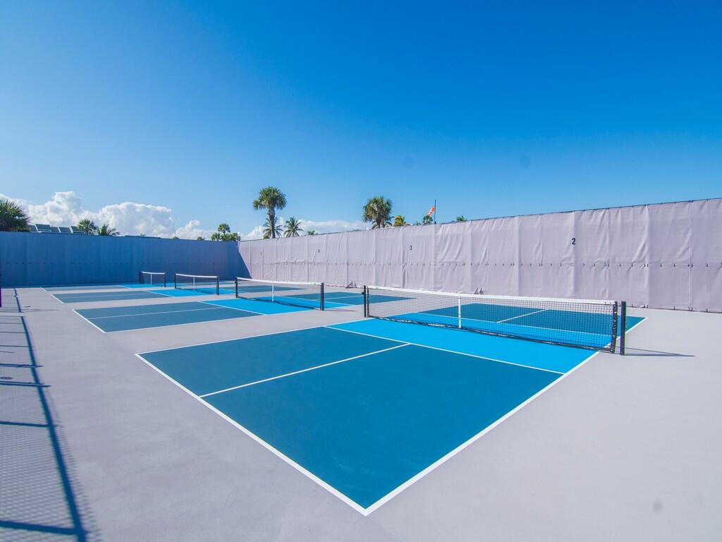 CATAMARAN L CONDOMINIUM - Residential