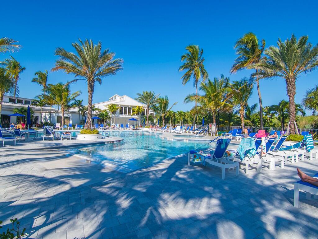 CATAMARAN L CONDOMINIUM - Residential