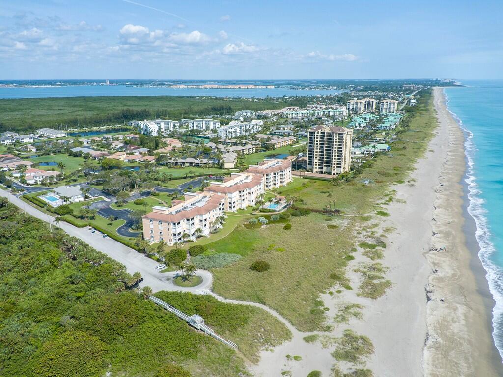 CATAMARAN L CONDOMINIUM - Residential