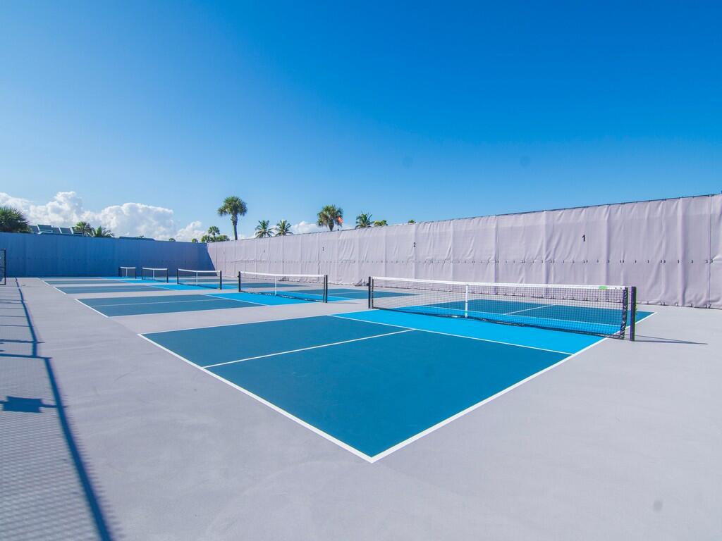 CATAMARAN L CONDOMINIUM - Residential