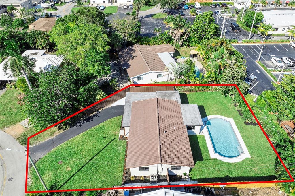 Photo of 4330 NE 20th Avenue, Fort Lauderdale, FL 33308 (MLS # F10537331)