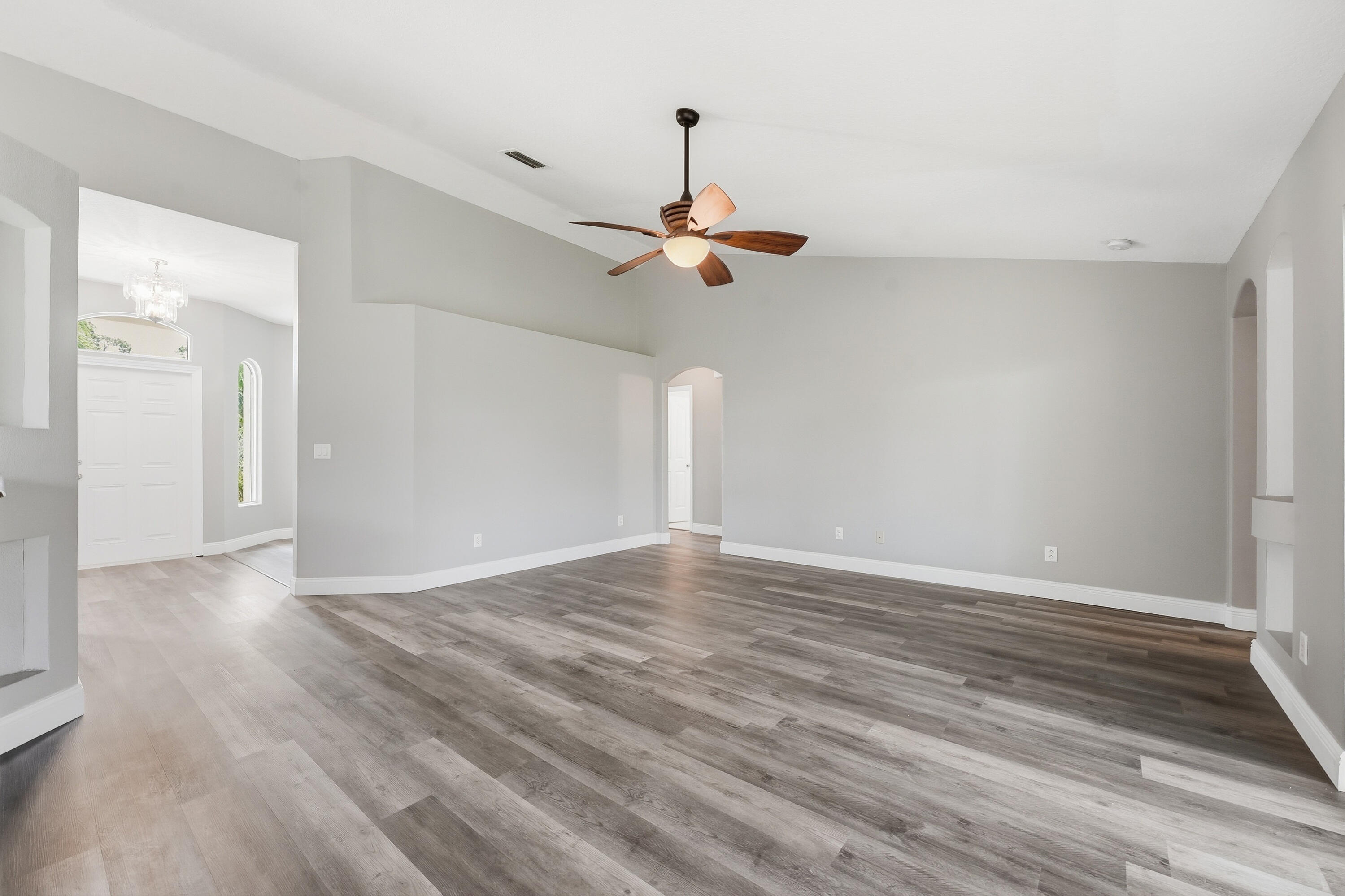 PORT ST LUCIE SECTION 19 - Residential