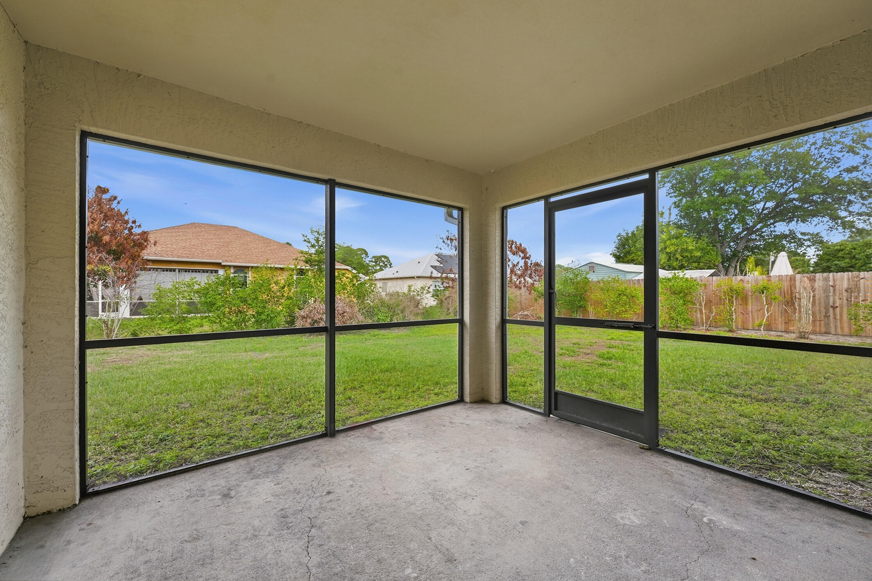 PORT ST LUCIE SECTION 19 - Residential