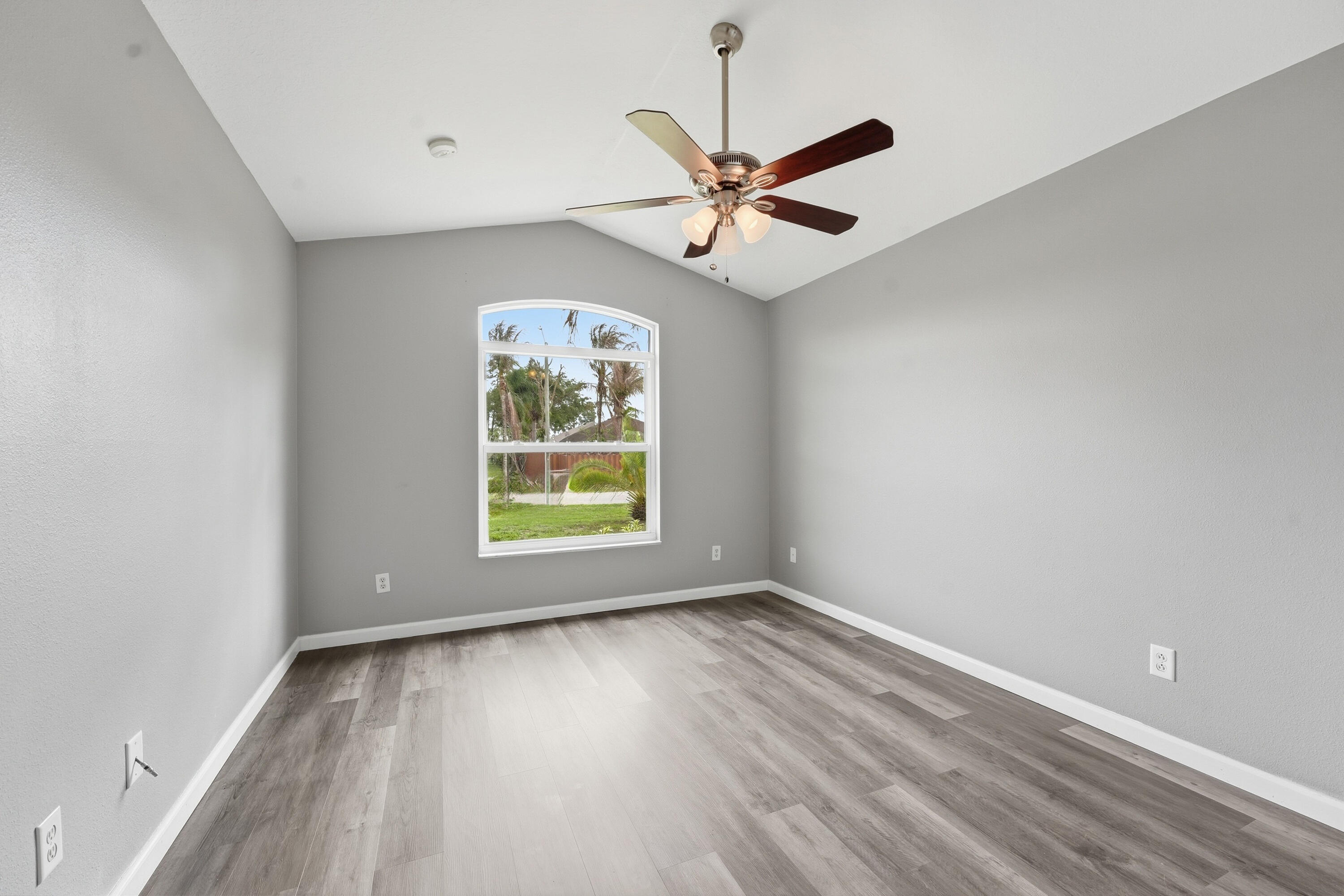 PORT ST LUCIE SECTION 19 - Residential