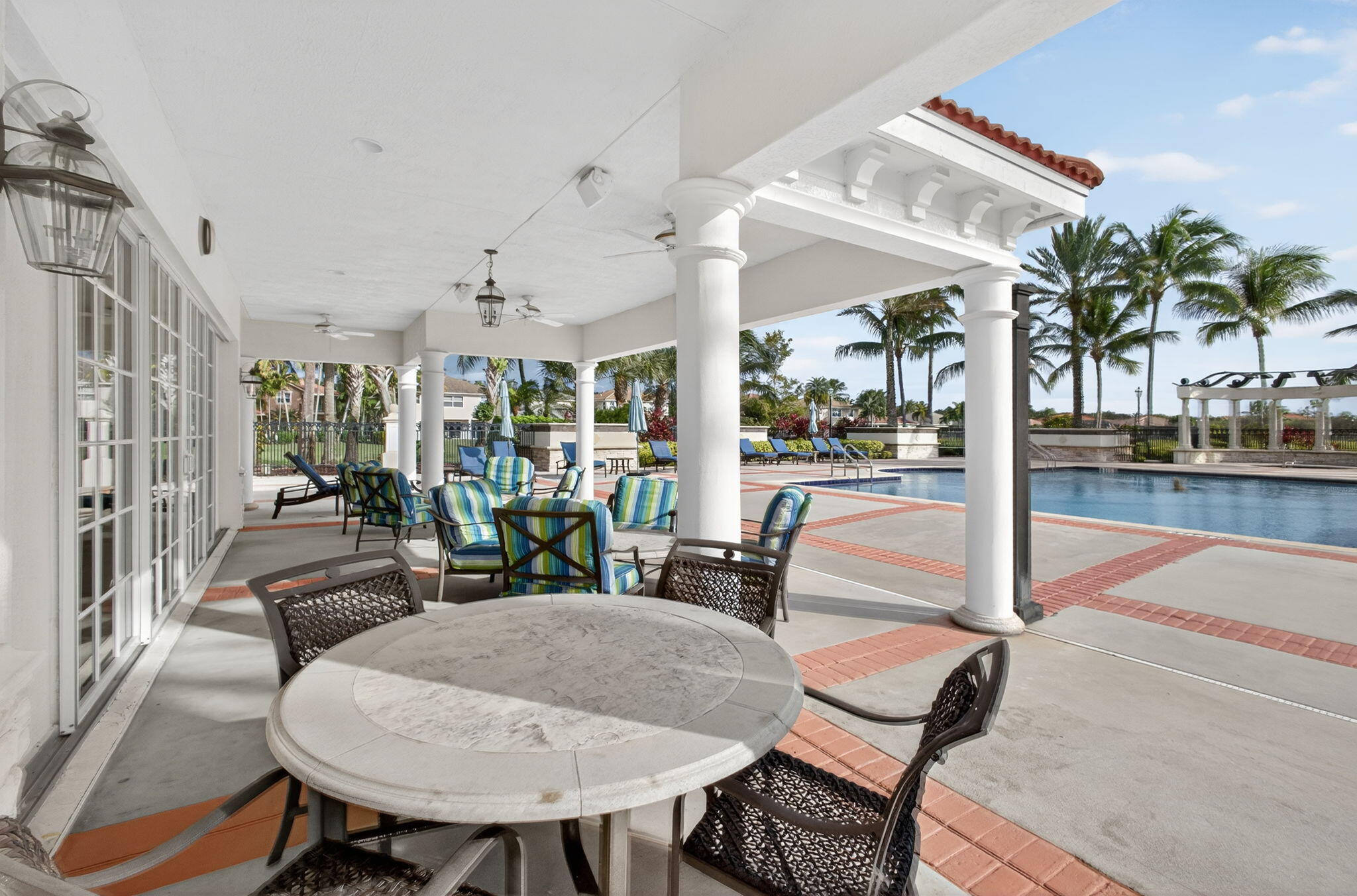 PALOMA - Residential