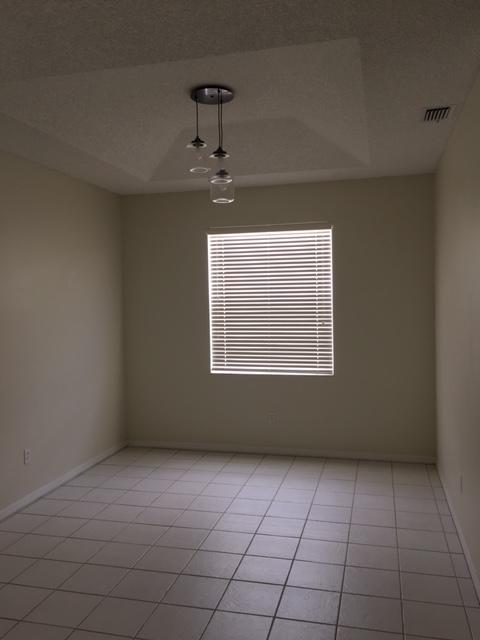 MADISON LAKES - Residential