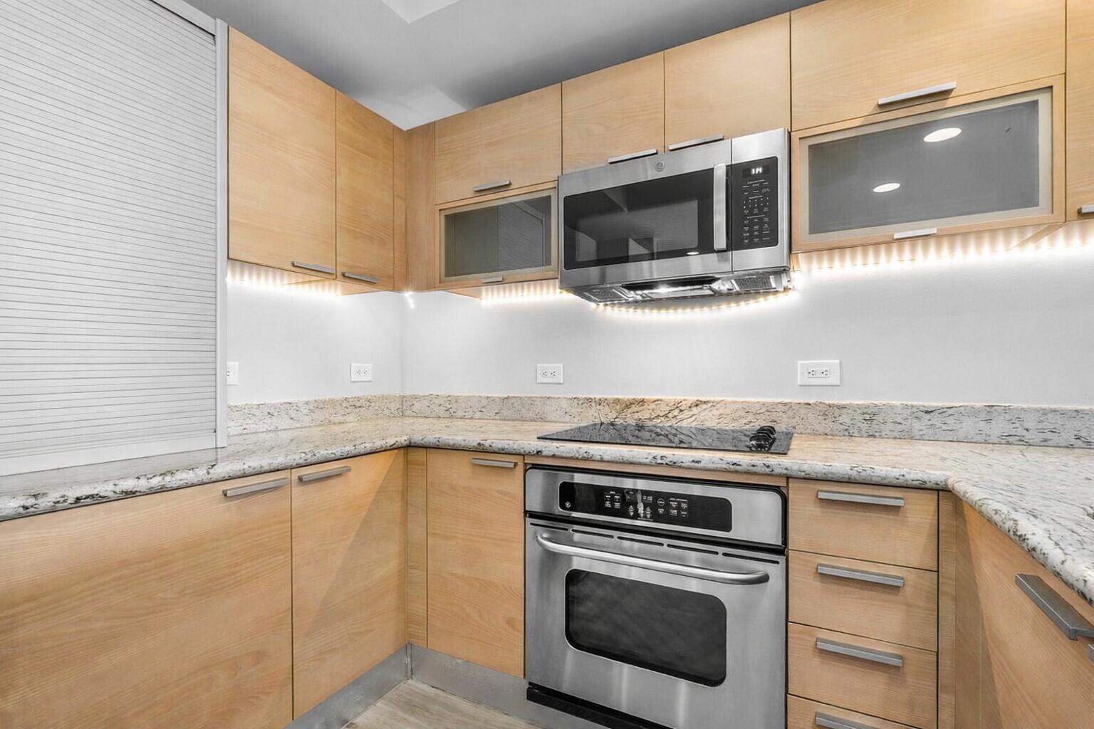 MARINA GRANDE RIVIERA BEACH CONDO - Residential