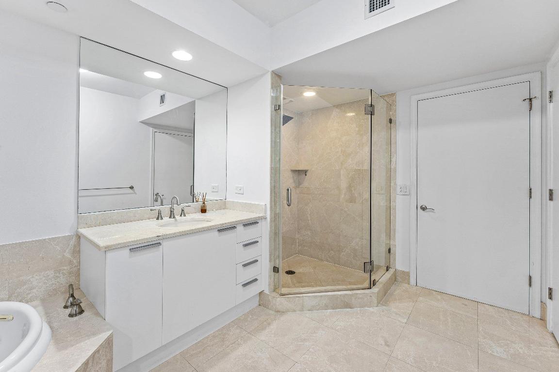 MARINA GRANDE RIVIERA BEACH CONDO - Residential