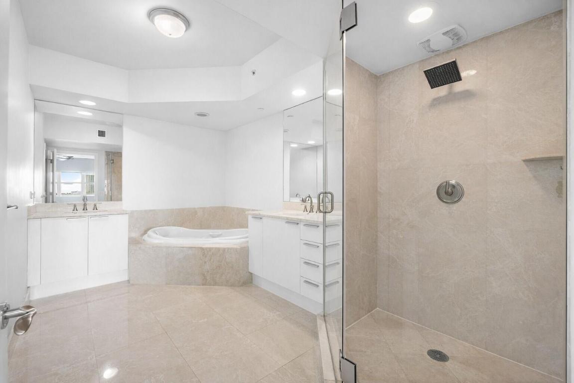 MARINA GRANDE RIVIERA BEACH CONDO - Residential