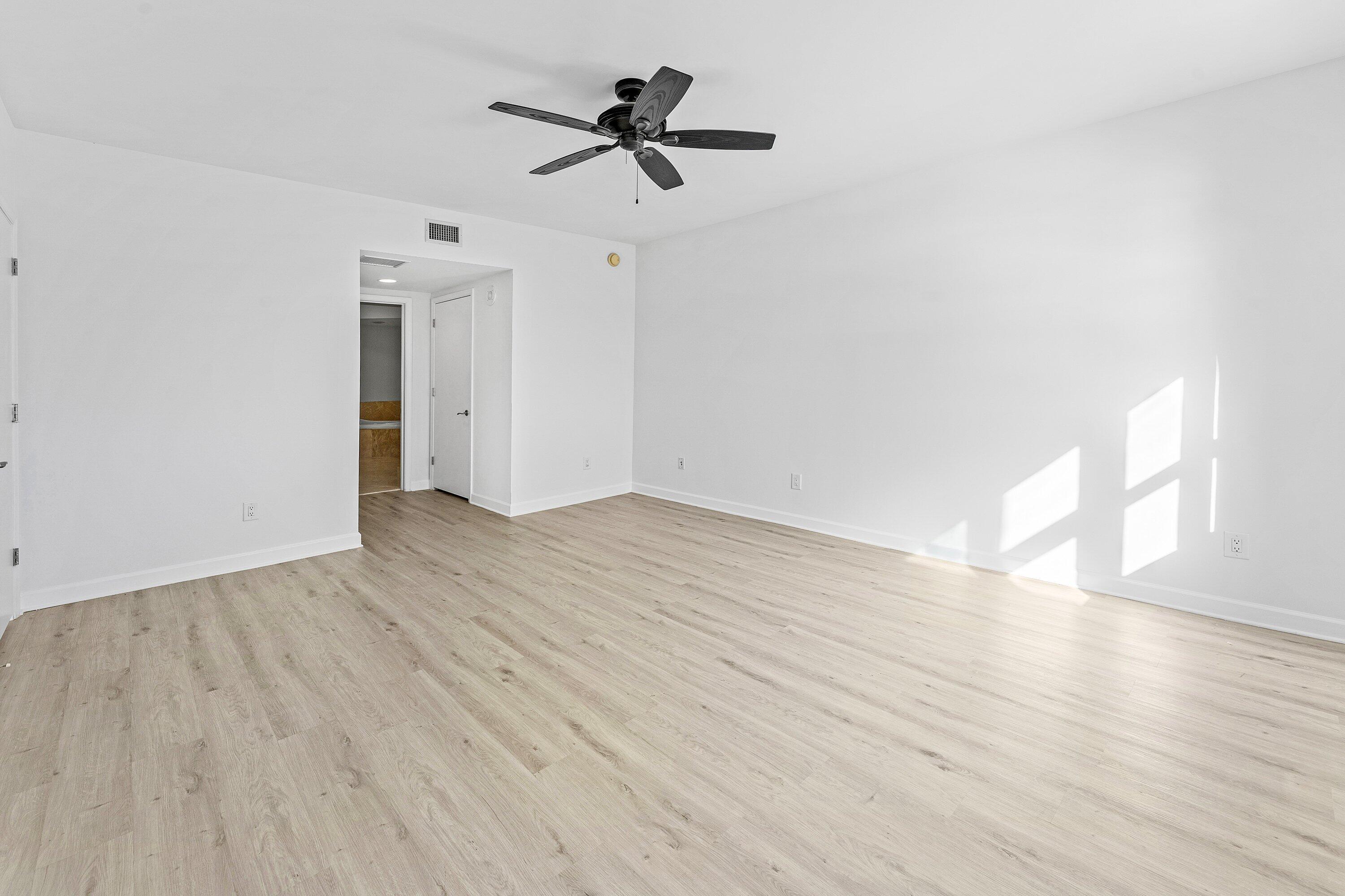 MARINA GRANDE RIVIERA BEACH CONDO - Residential