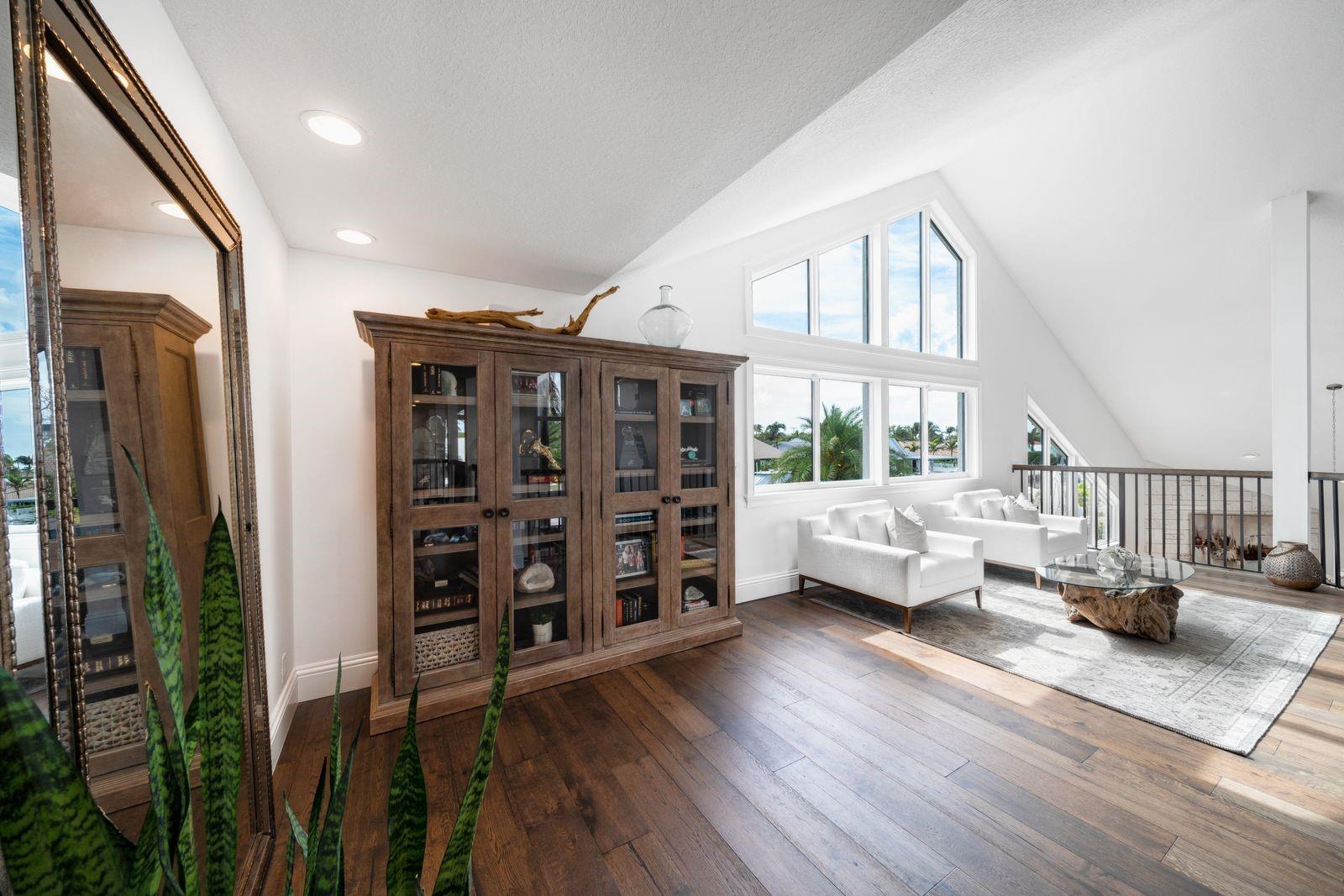 Lighthouse Point - Residential