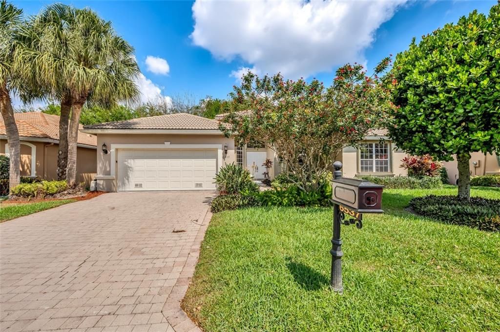 Photo of 6537 Via Palermo, Delray Beach, FL 33446 (MLS # F10371323)