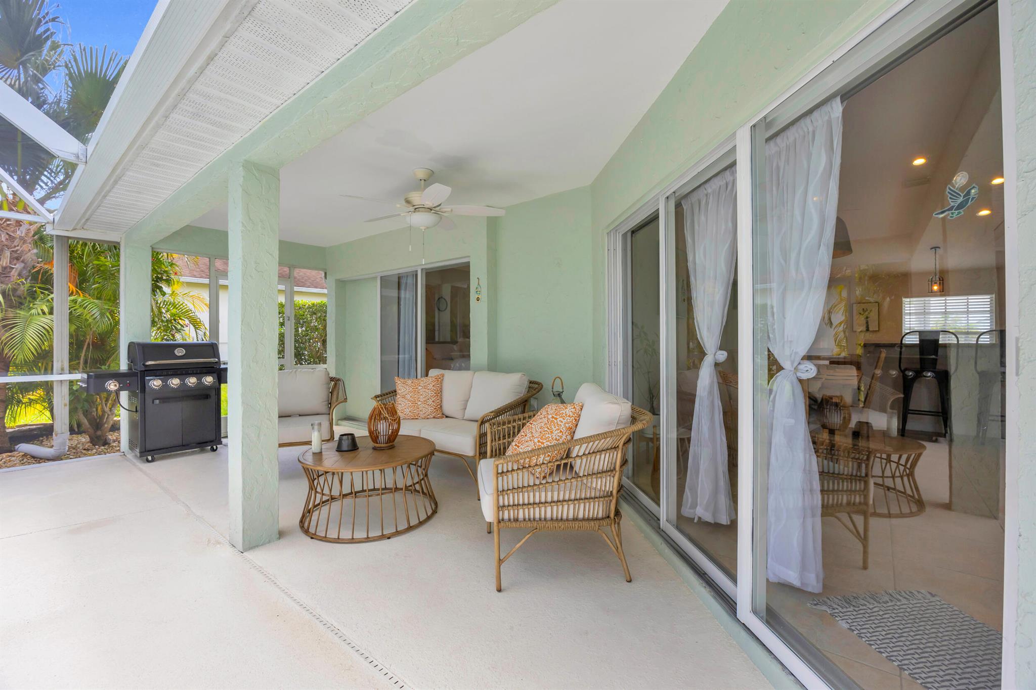 Vero Beach, Florida 32967, United States, 4 Bedrooms Bedrooms, ,2 BathroomsBathrooms,Residential,Active,209684