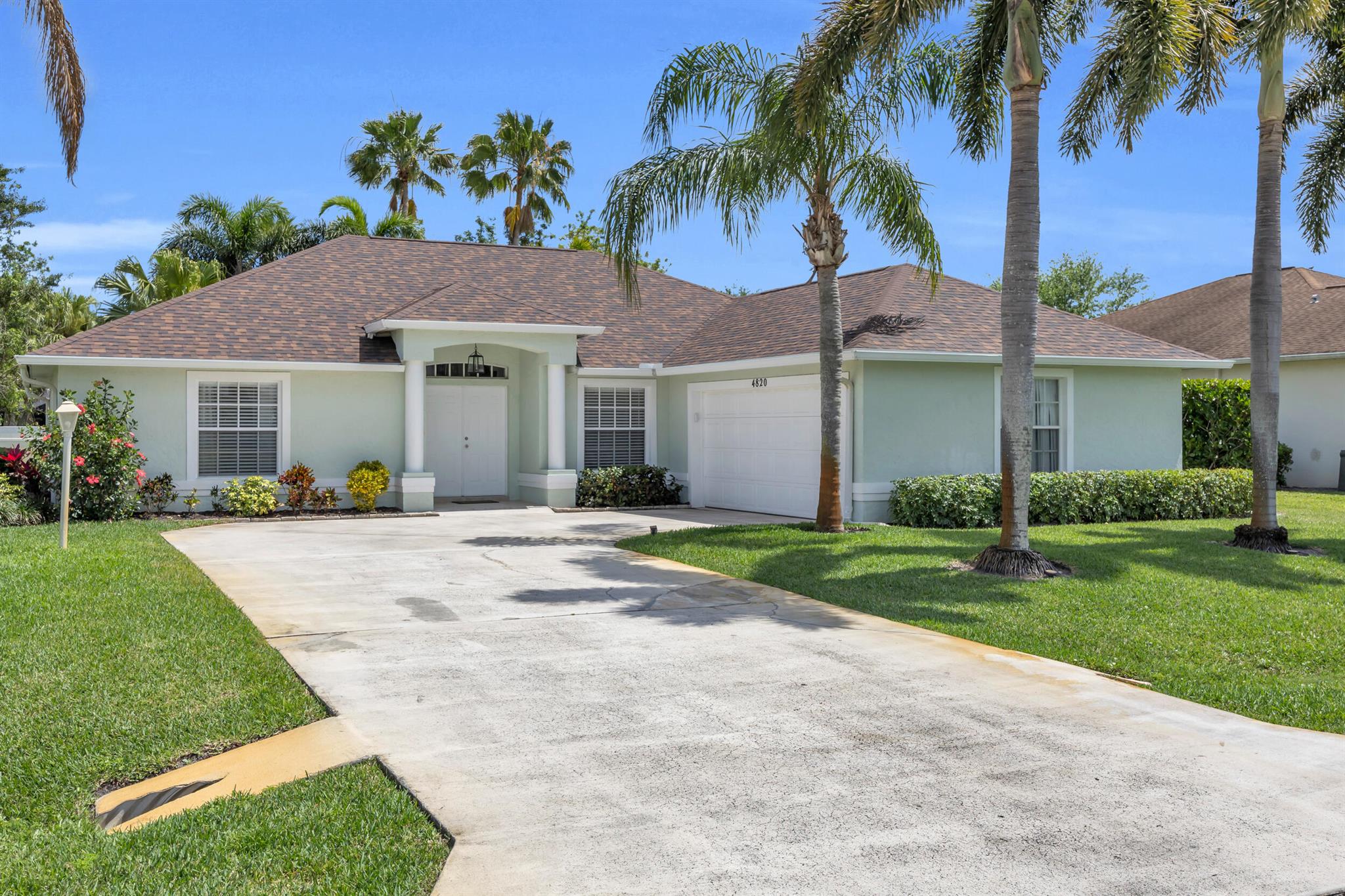 Vero Beach, Florida 32967, United States, 4 Bedrooms Bedrooms, ,2 BathroomsBathrooms,Residential,Active,209684