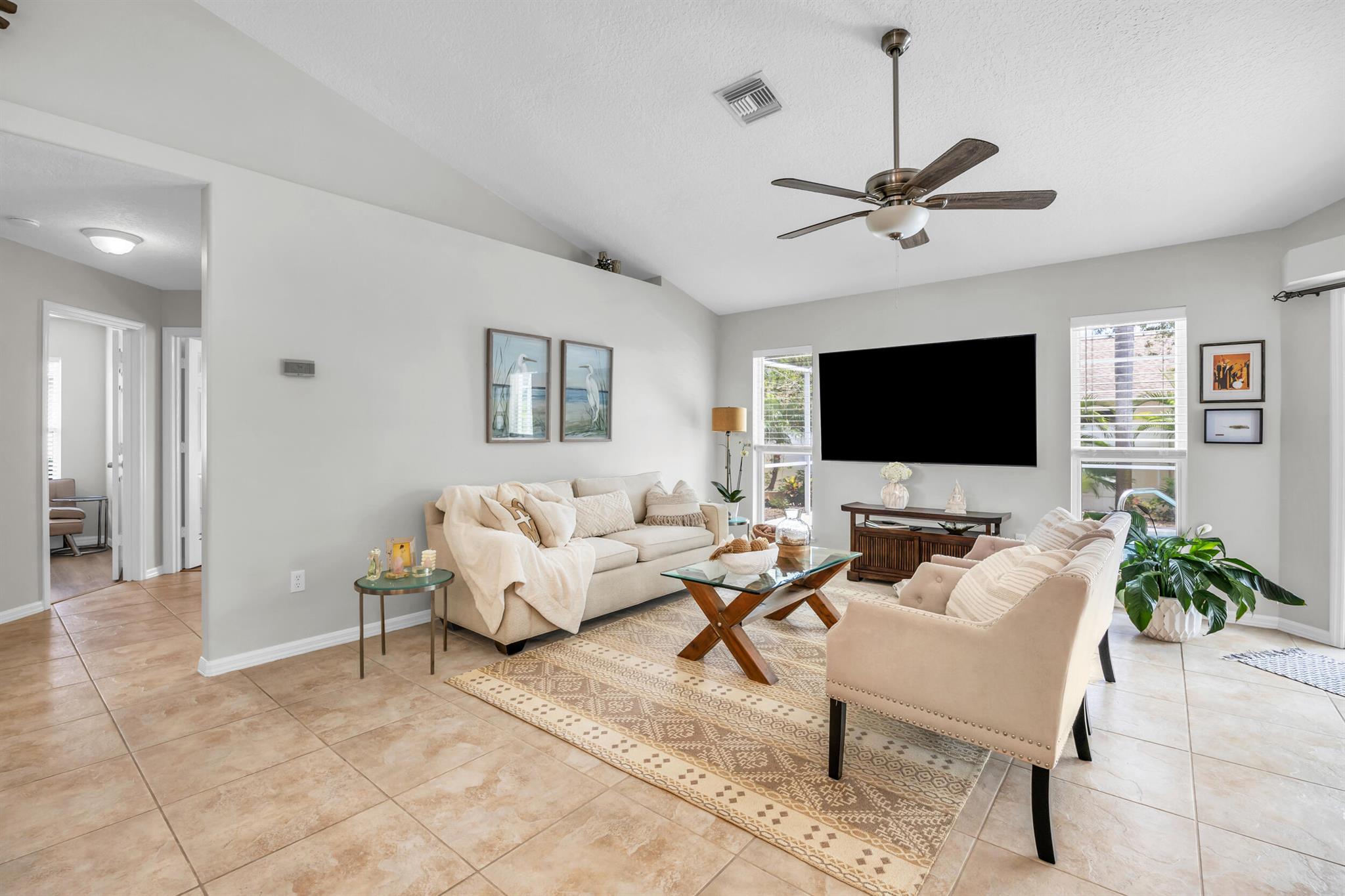 Vero Beach, Florida 32967, United States, 4 Bedrooms Bedrooms, ,2 BathroomsBathrooms,Residential,Active,209684