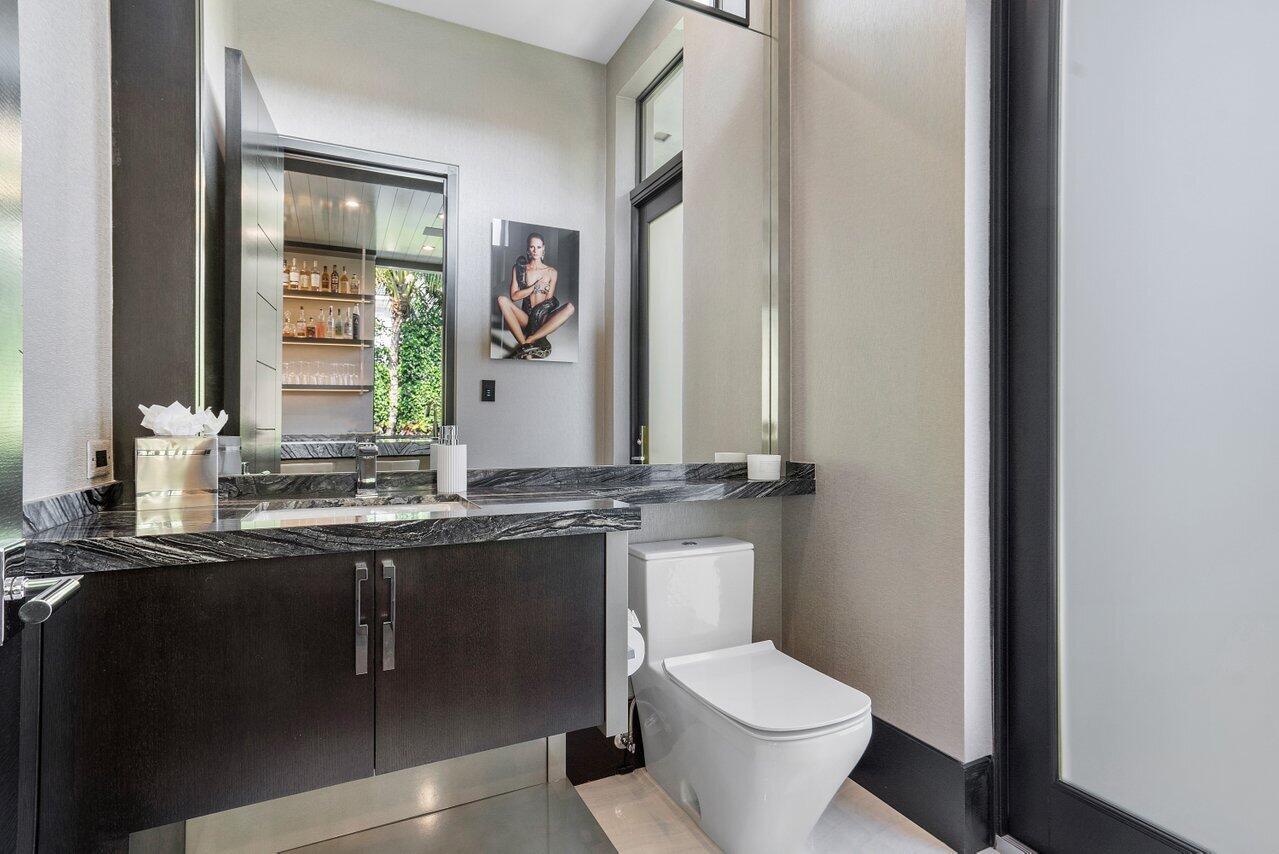 ROYAL PALM YACHT & COUNTR - Residential