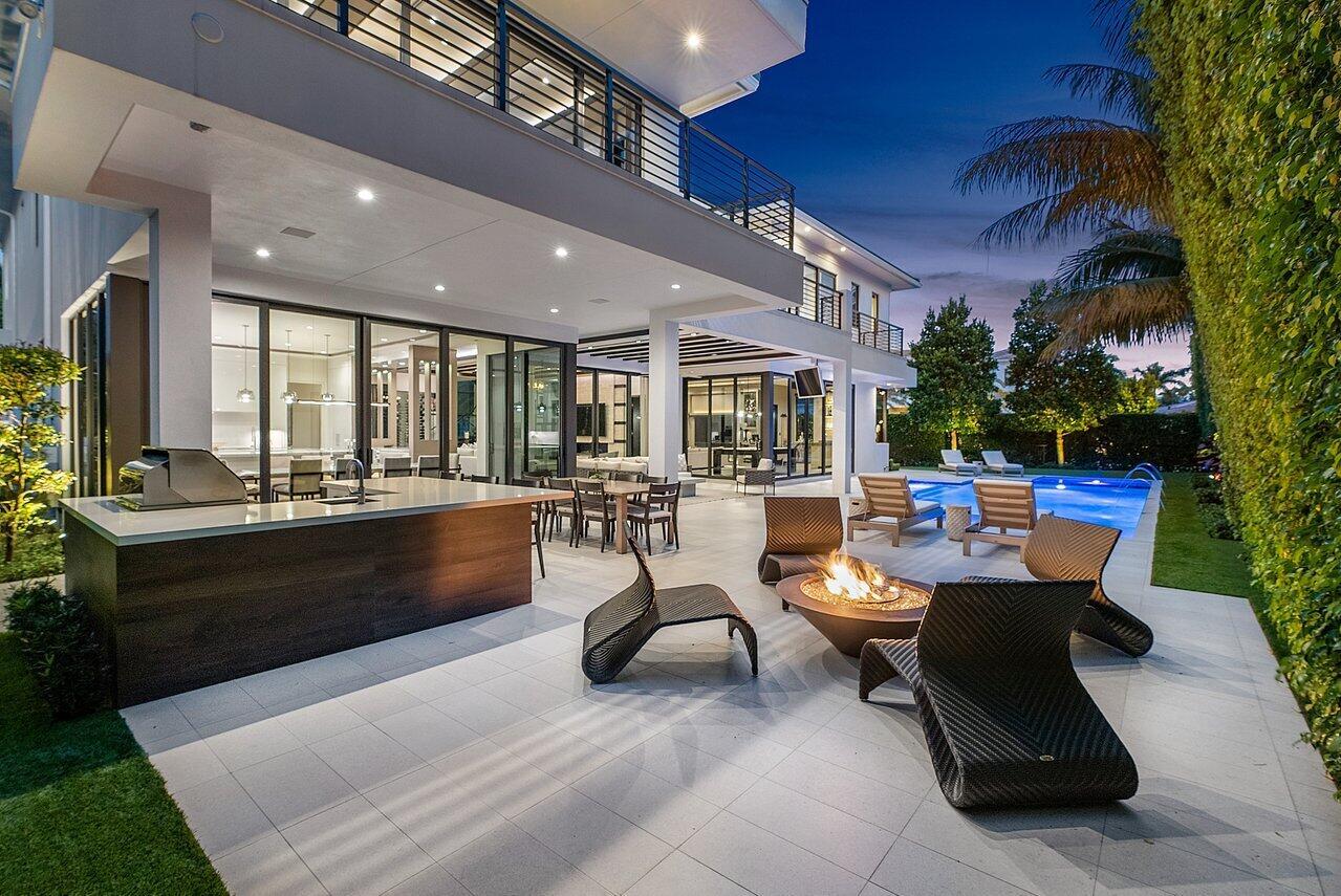 ROYAL PALM YACHT & COUNTR - Residential