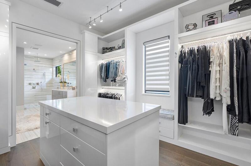 ROYAL PALM YACHT & COUNTR - Residential