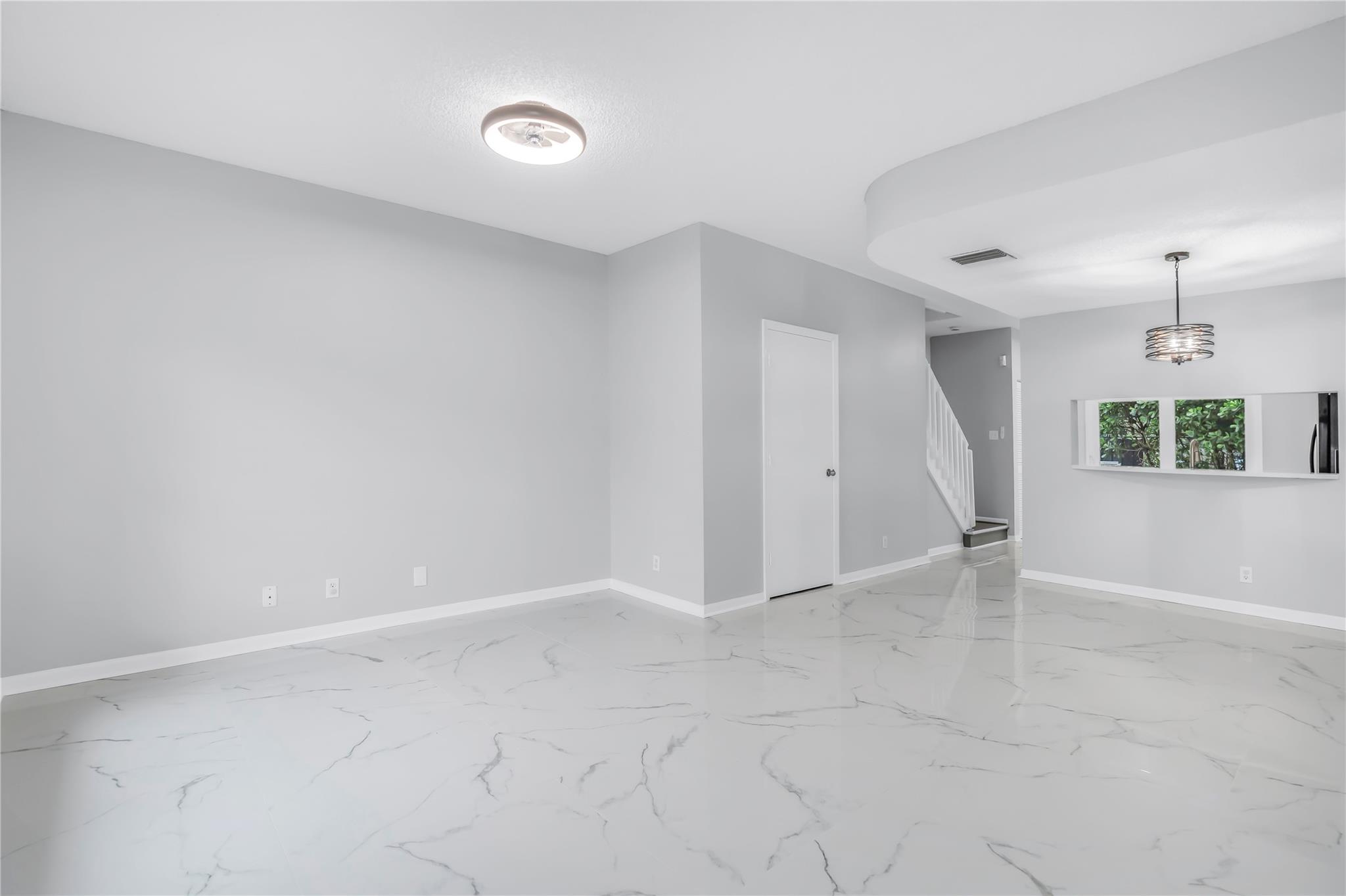 Coral Reef Club - Residential Lease