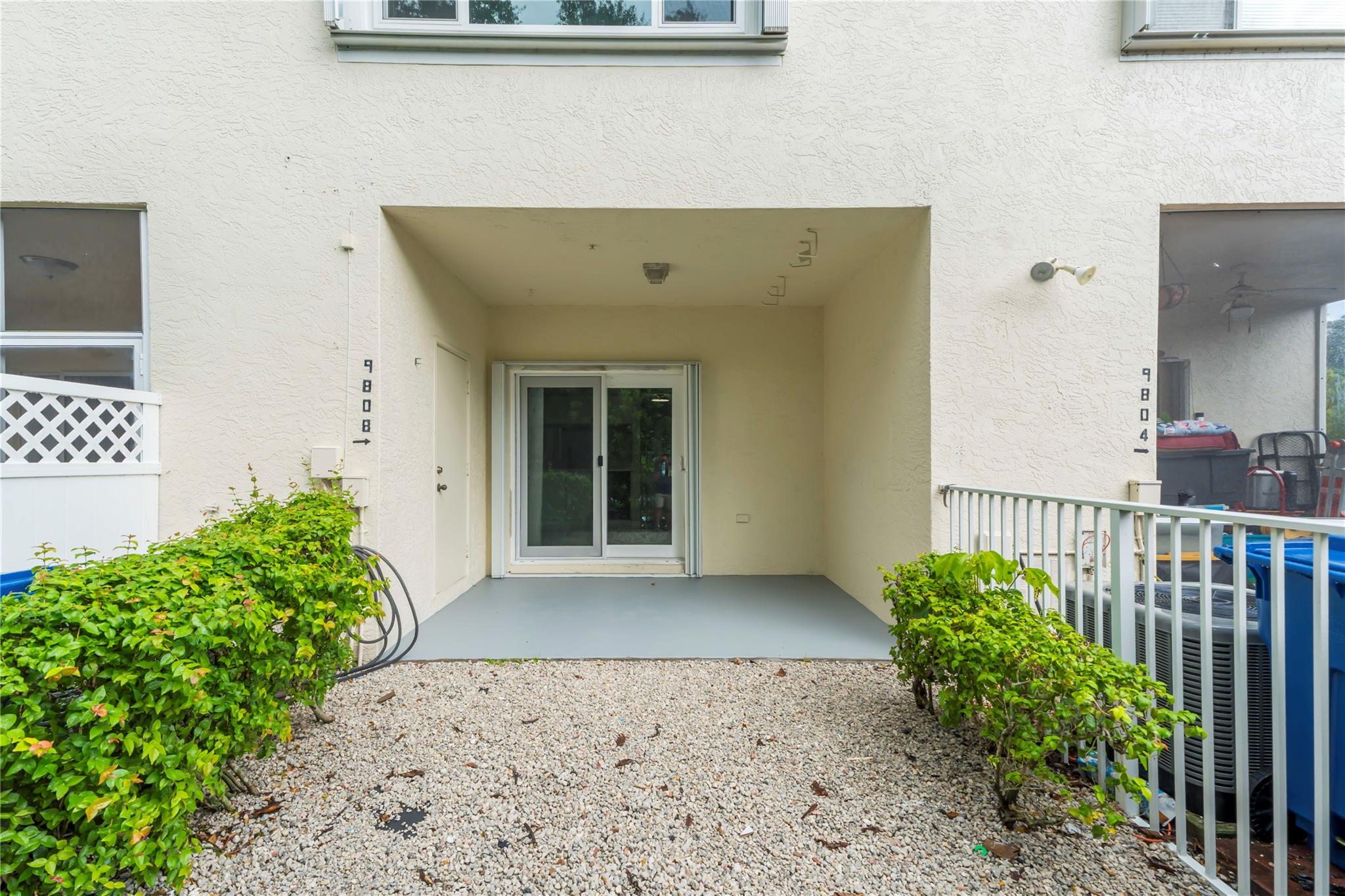 Coral Reef Club - Residential Lease