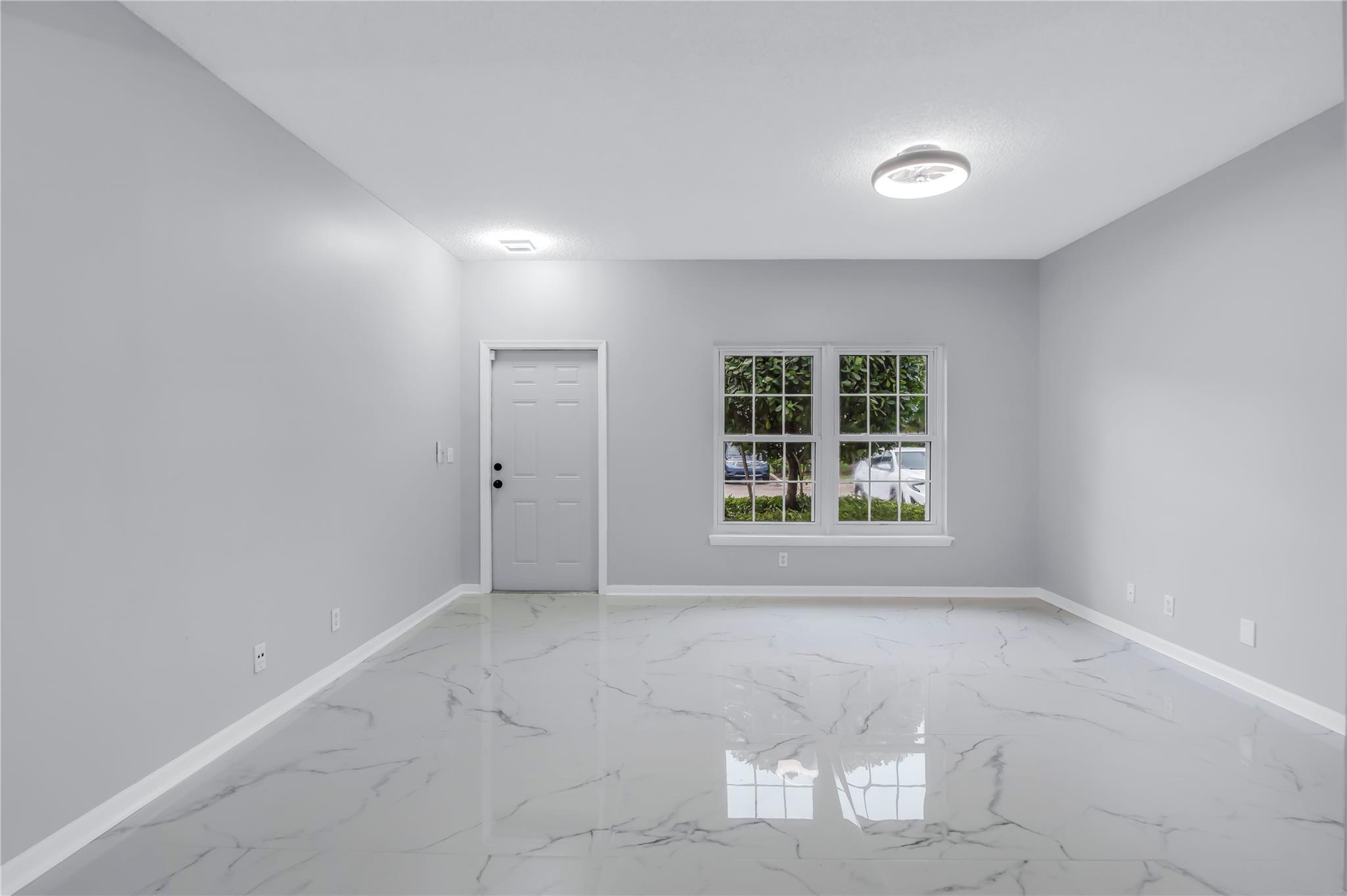 Coral Reef Club - Residential Lease