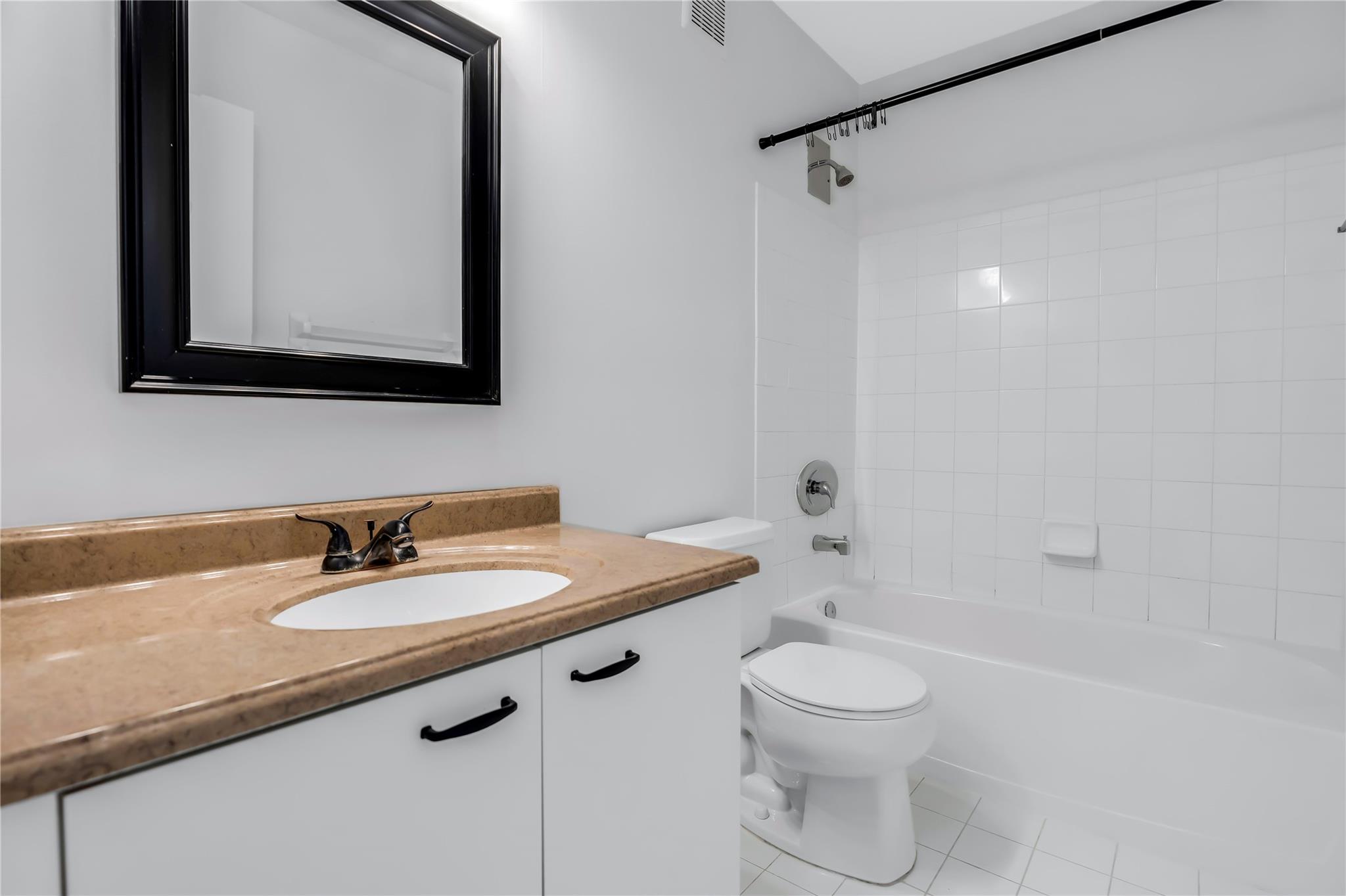 Coral Reef Club - Residential Lease
