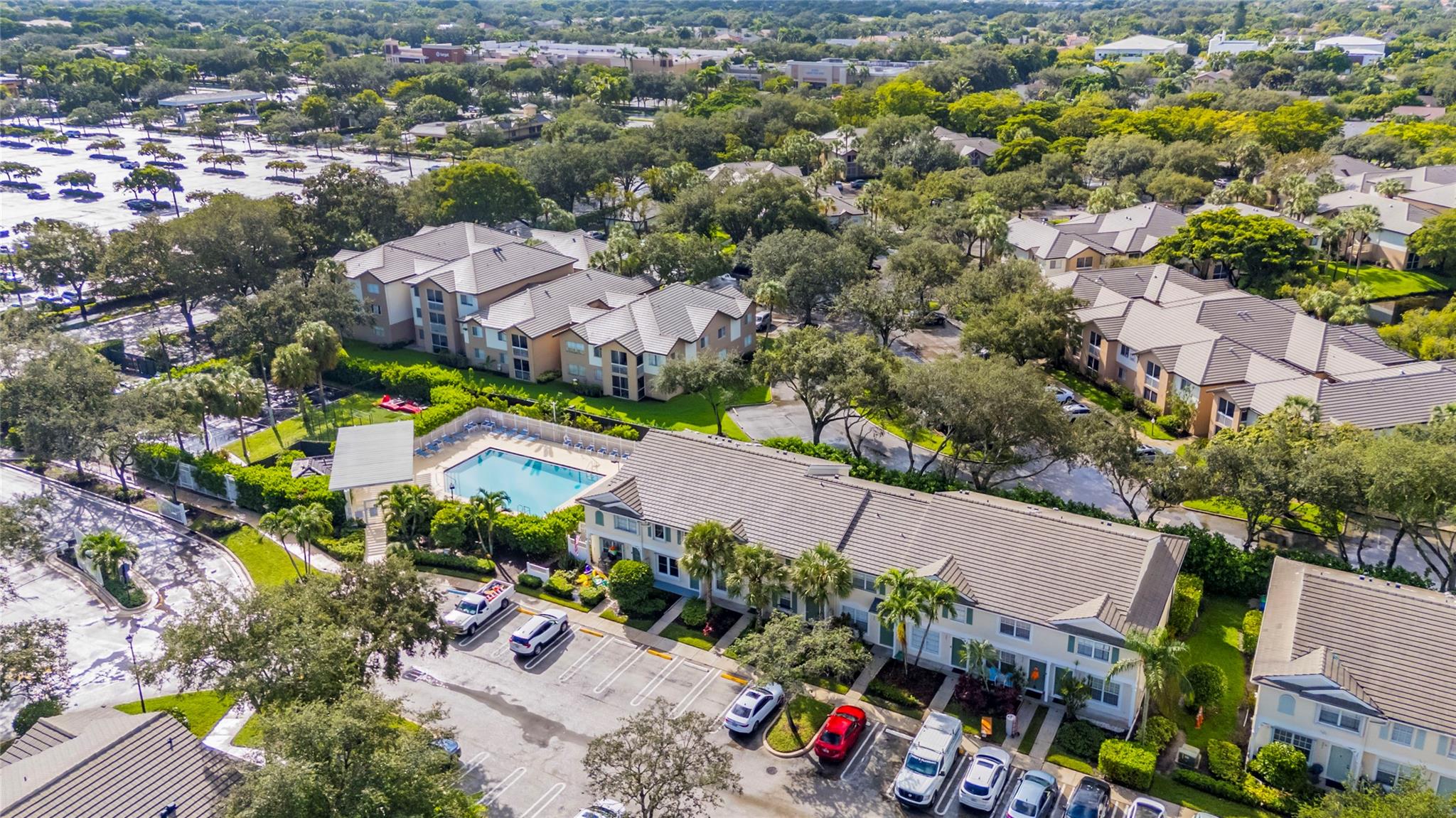 Coral Reef Club - Residential Lease