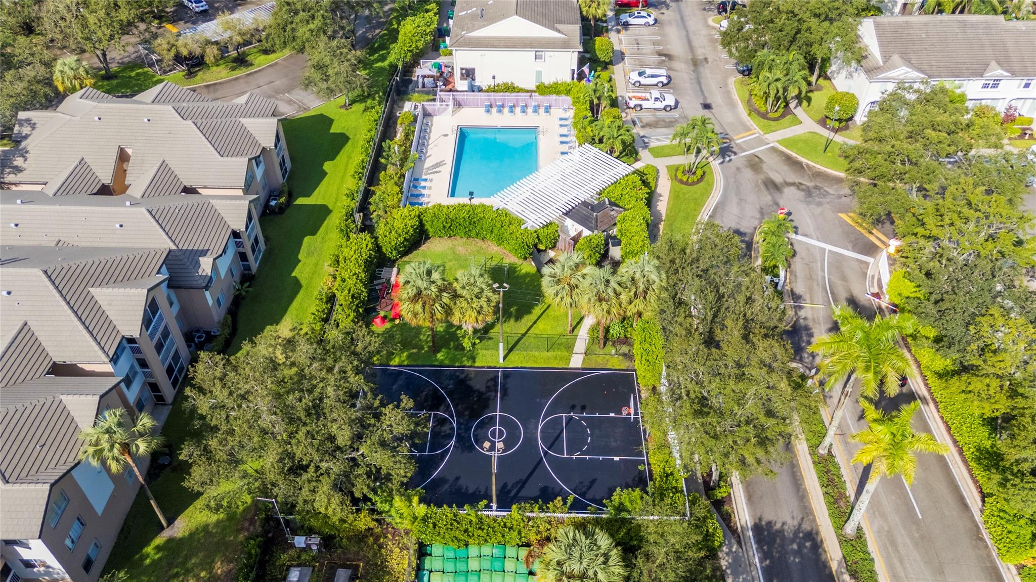 Coral Reef Club - Residential Lease