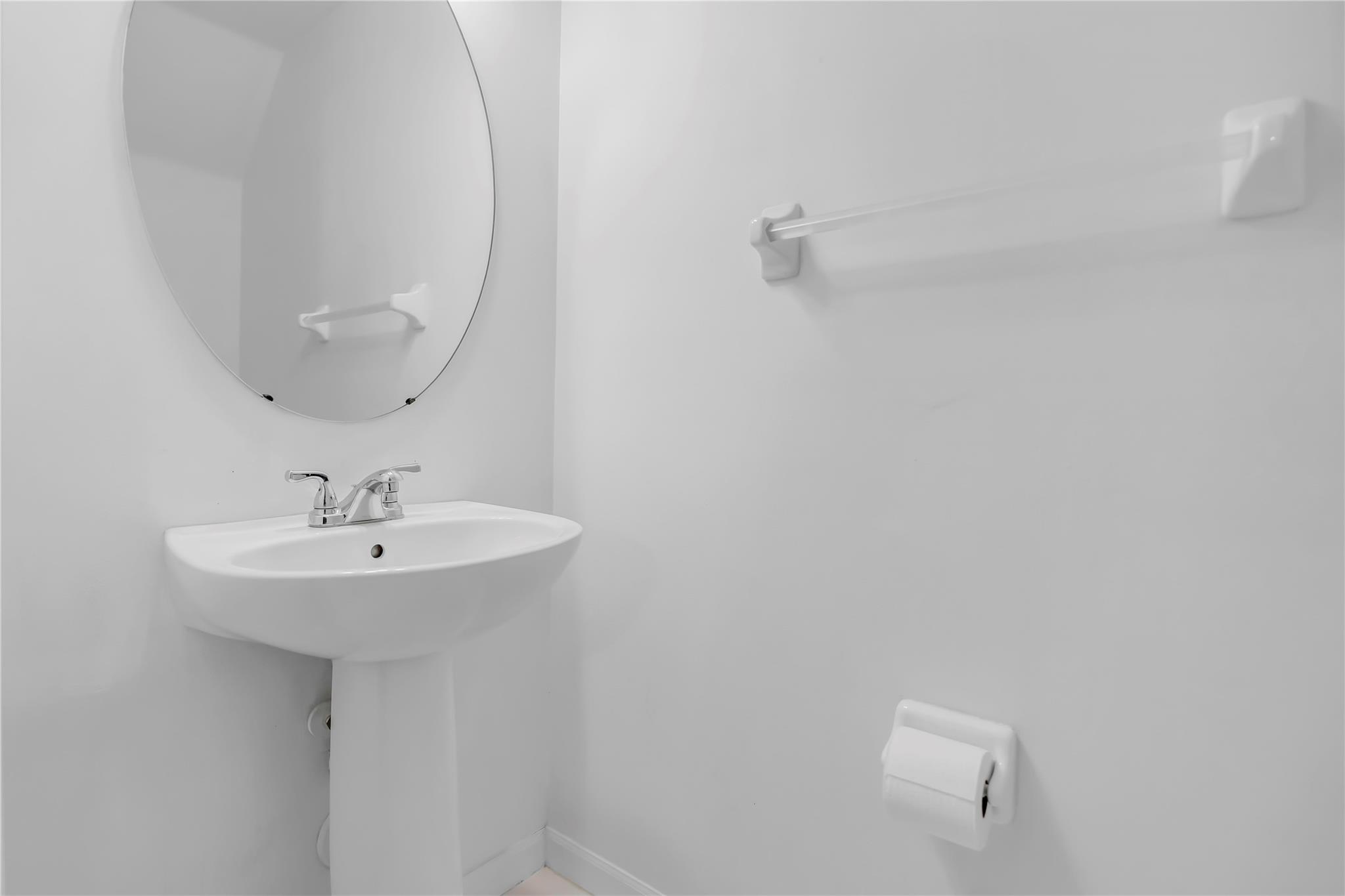 Coral Reef Club - Residential Lease